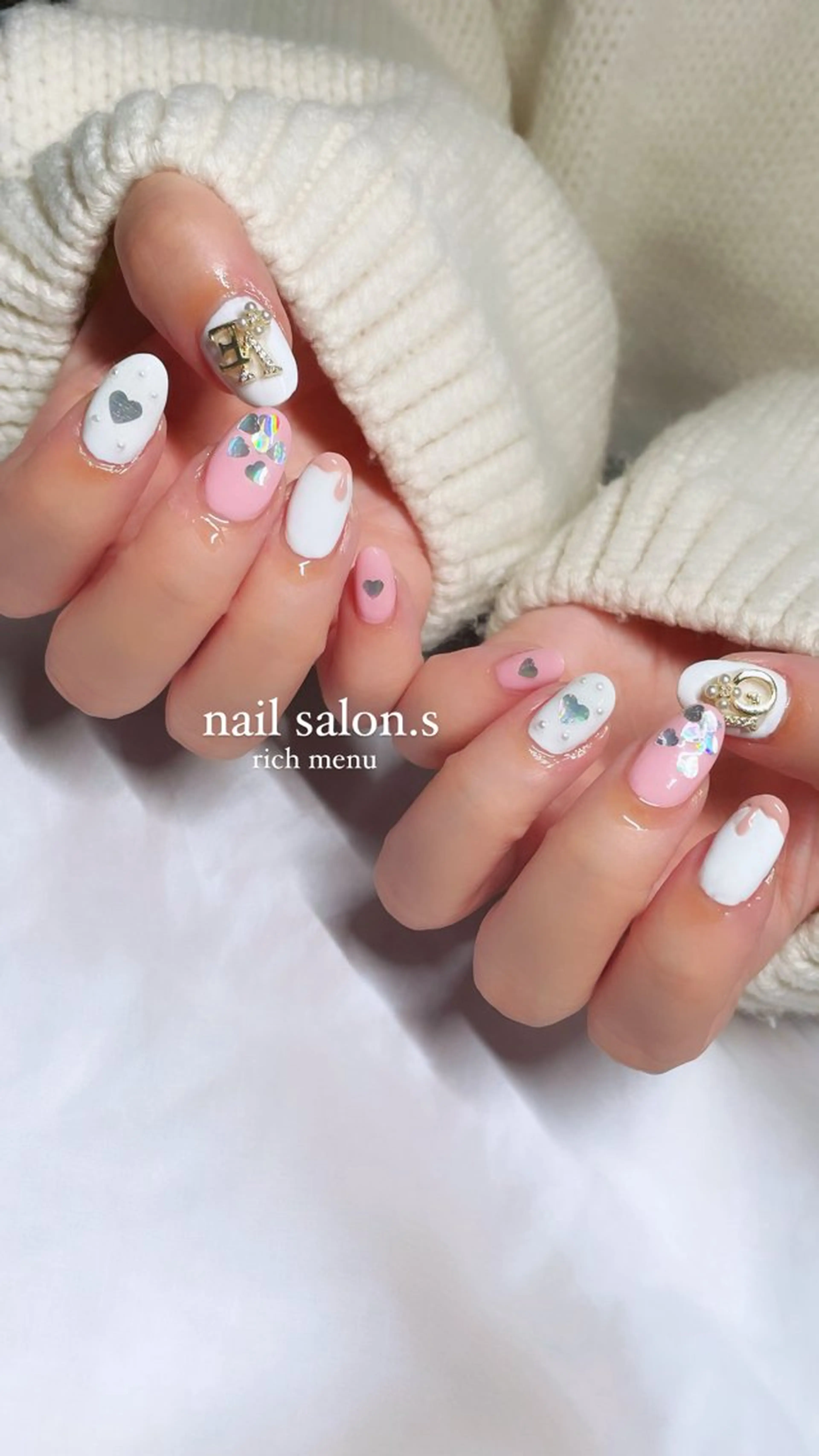 ネイル 関山 志乃のネイルデザイン