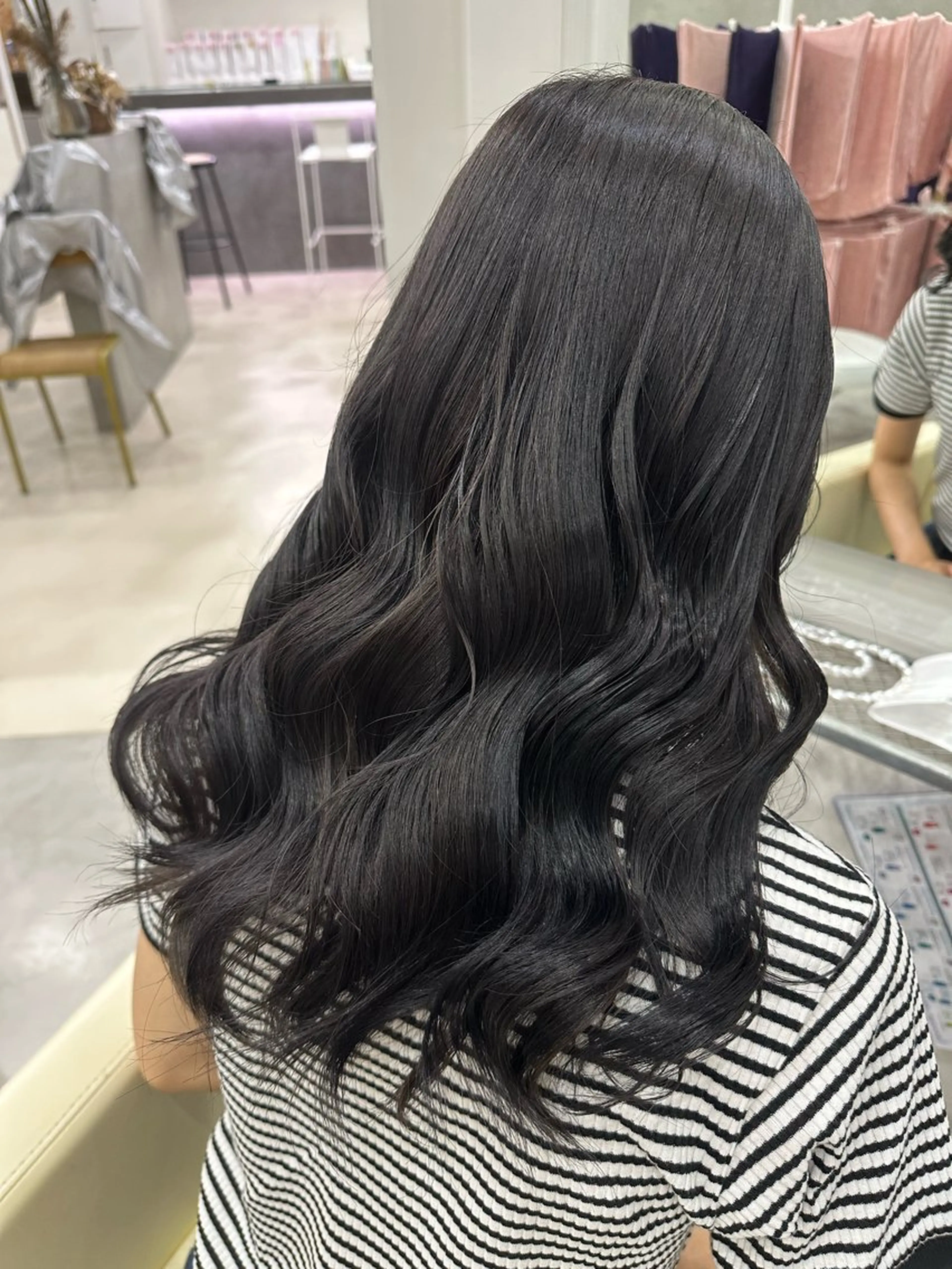 ロング カラー さあや 【透け感/艶感】のヘアスタイル