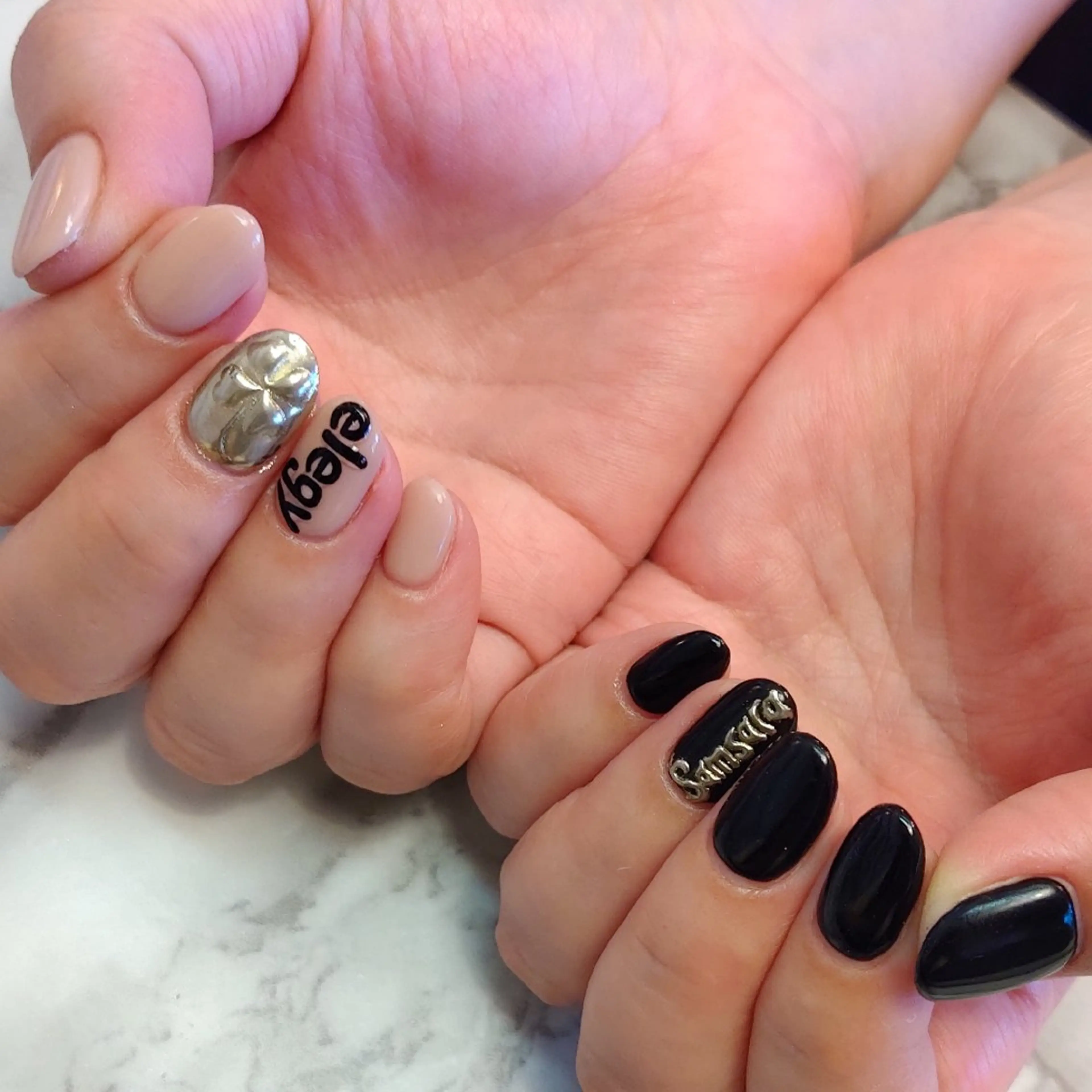 ネイル ジェヌインネイル 河内のネイルデザイン