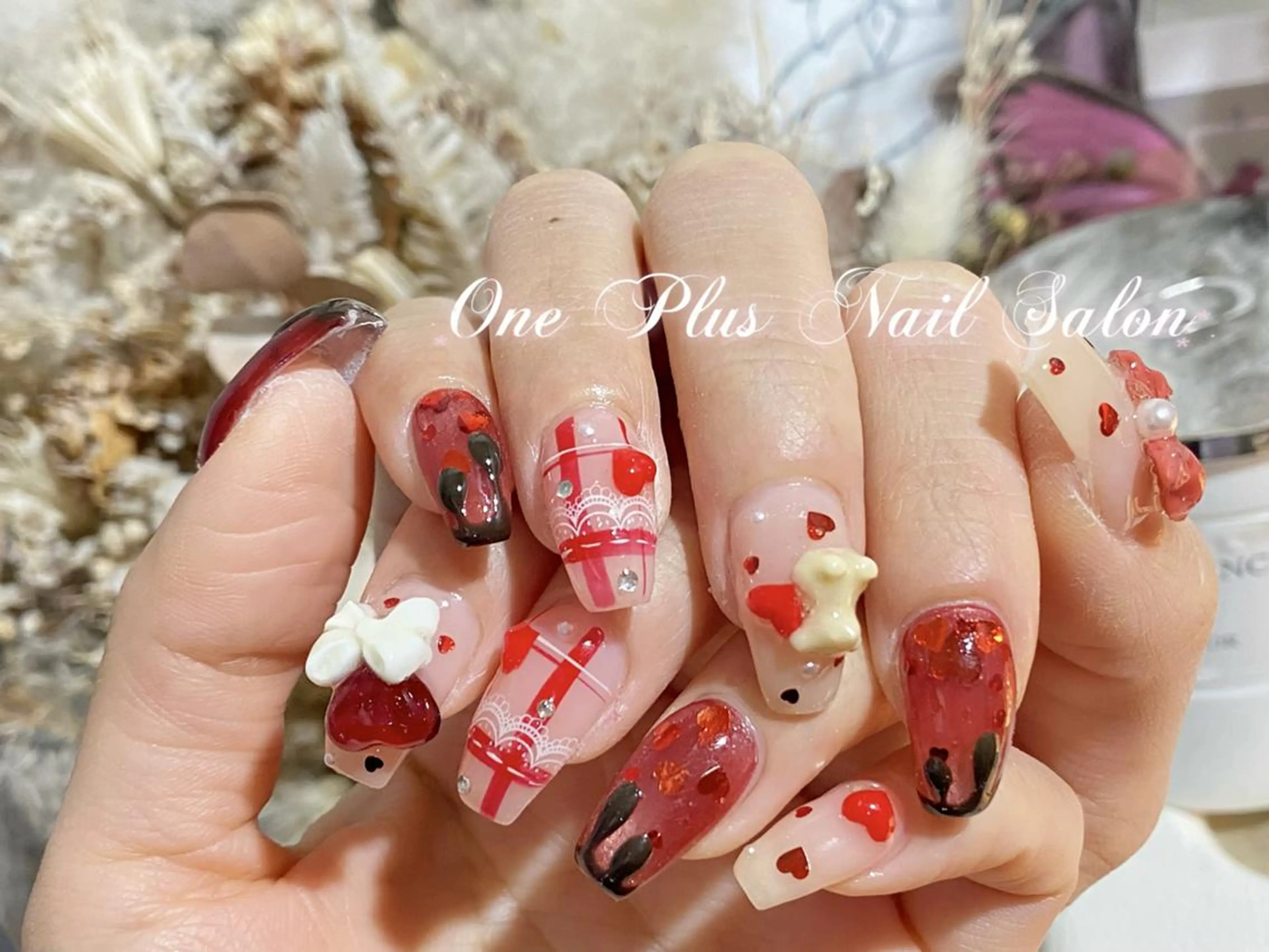 ネイル One Plus Nail Salonのネイルデザイン