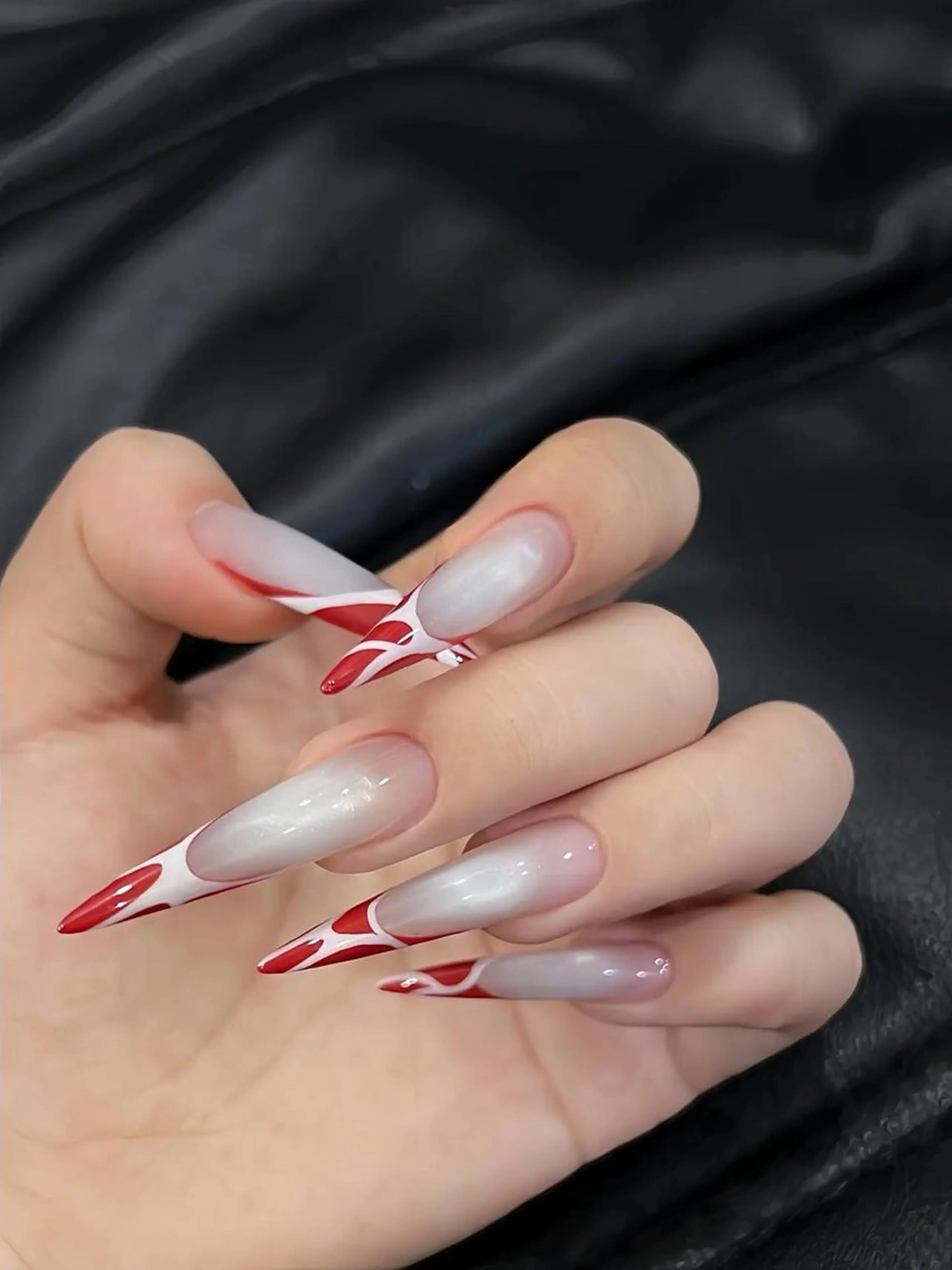 ネイル アートネイル オーロラネイル ブルー チークネイル フットネイル ハンドネイル NAILS168 新大久保店のネイルデザイン