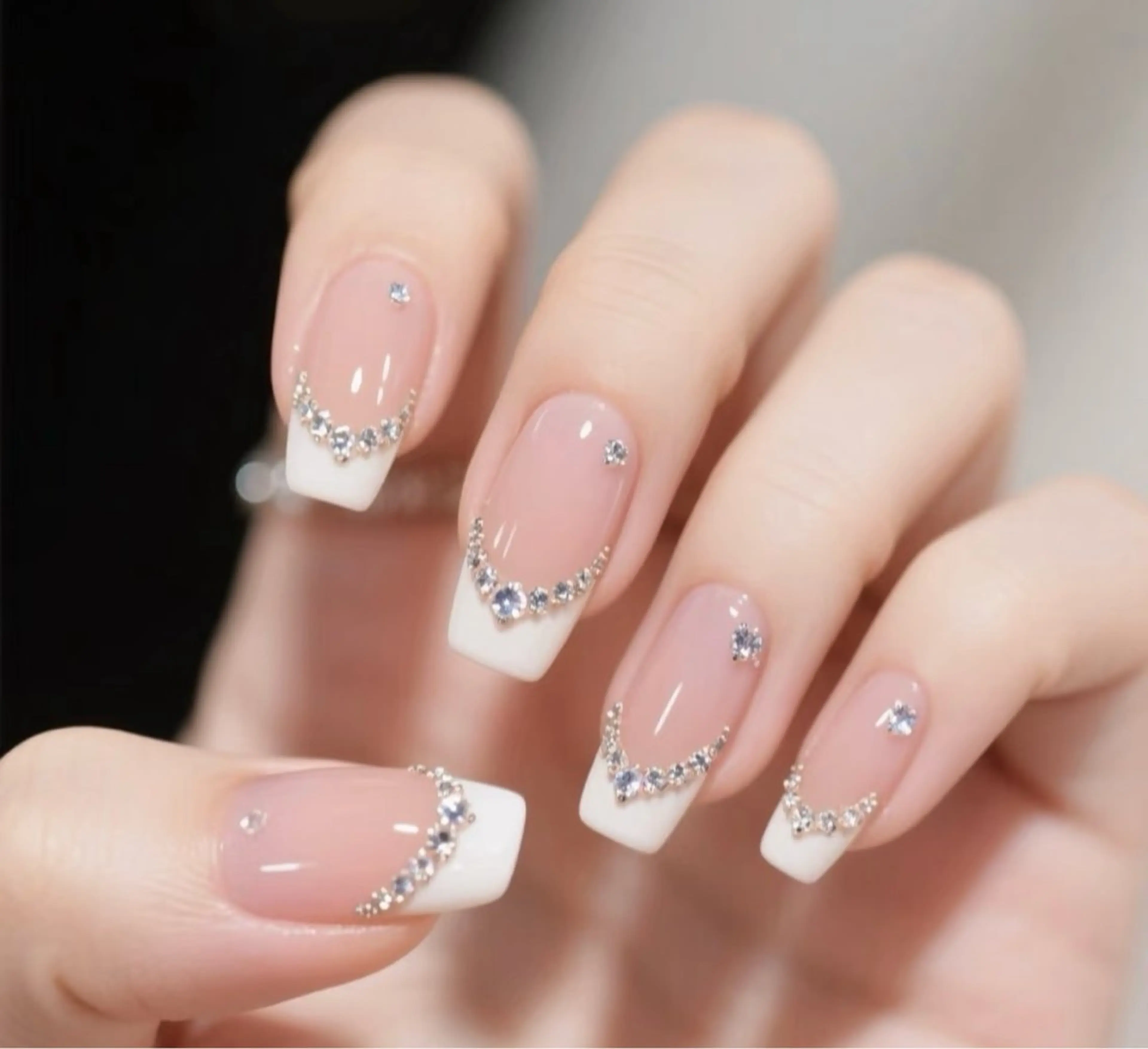 ネイル フレンチネイル ジェルネイル ガラスフレンチ グラデーション ラメ(グリッター) YU RIのネイルデザイン