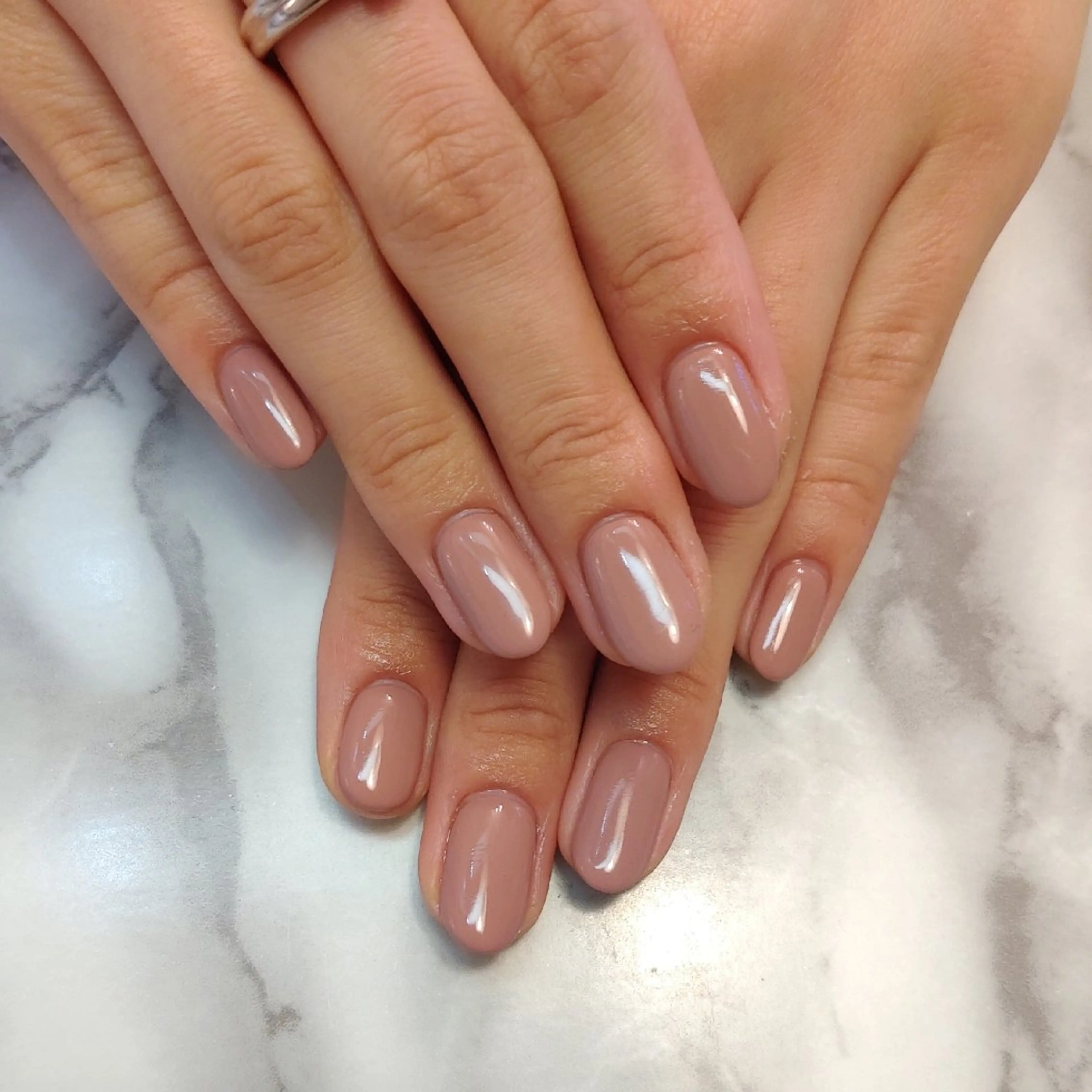 ネイル ワンカラーネイル ジェヌインネイル 河内のネイルデザイン