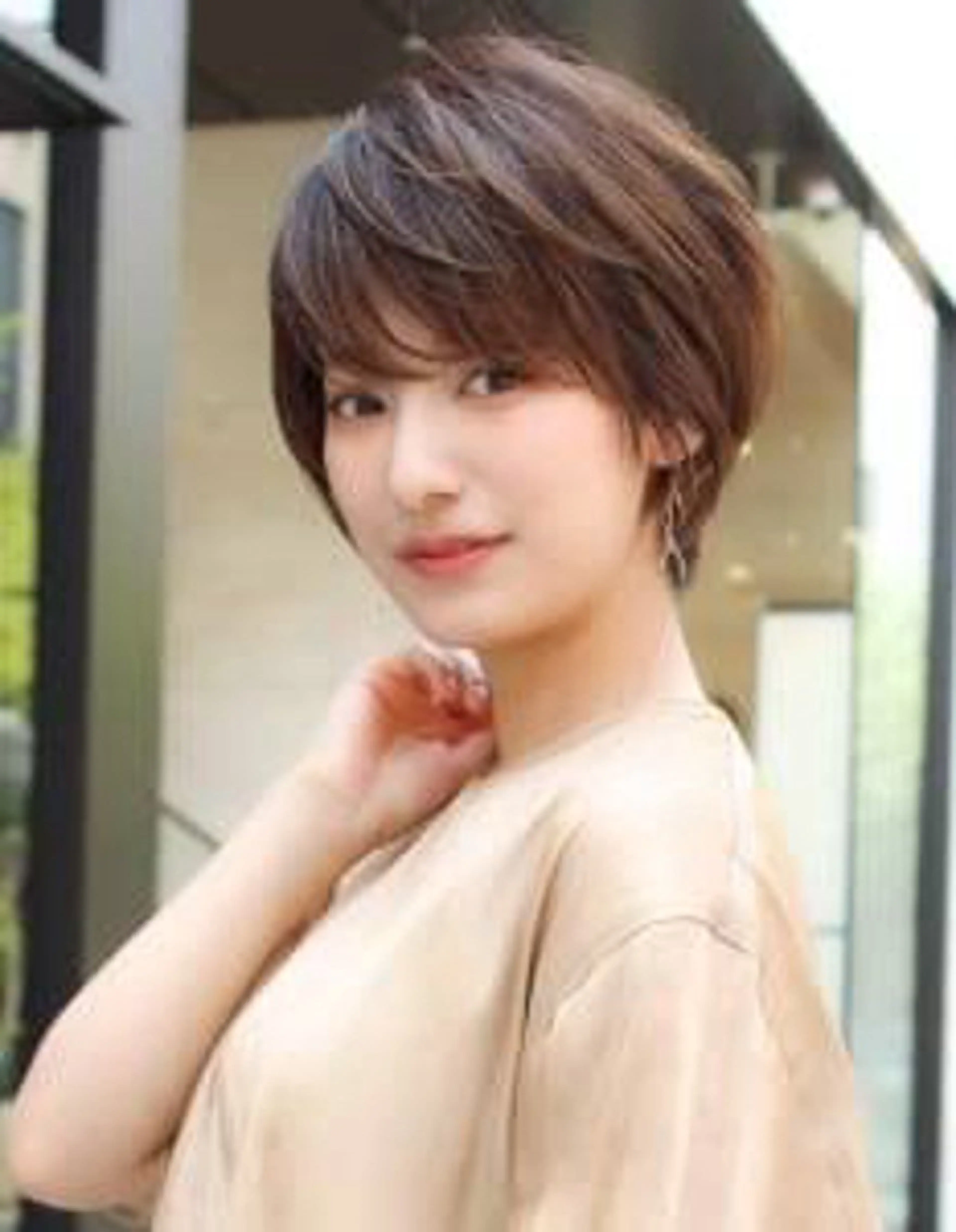 ショート ショートレイヤー レイヤーカット ショートヘア SENSE beauty salon所属・髪質改善/カラー/ カット/富岡佑麻のヘアスタイル