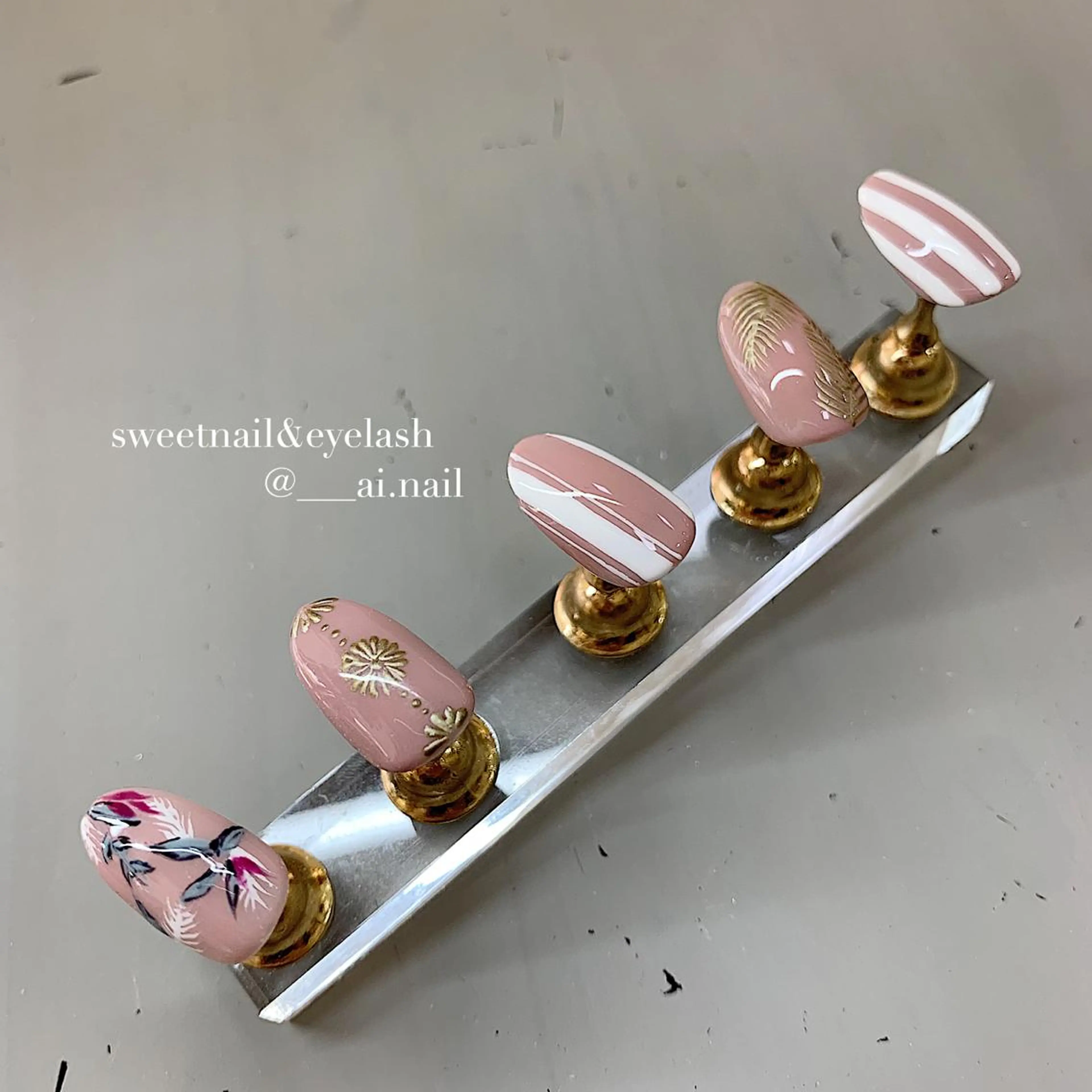 ネイル 🍃伏見 / soL nail / aiのネイルデザイン