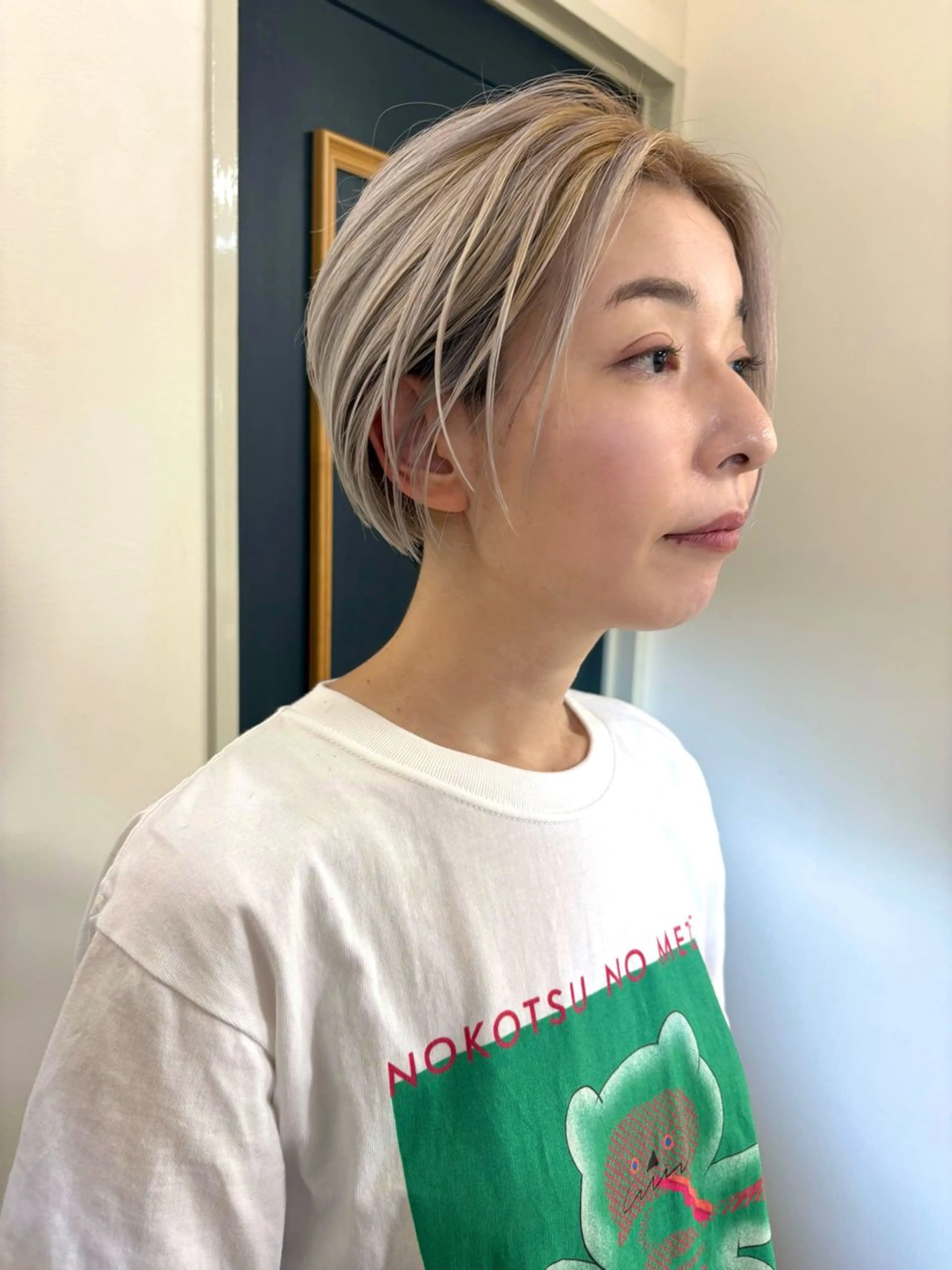 ショート カラー ブリーチ カット ヘアカラー トリートメント takada kohのヘアスタイル