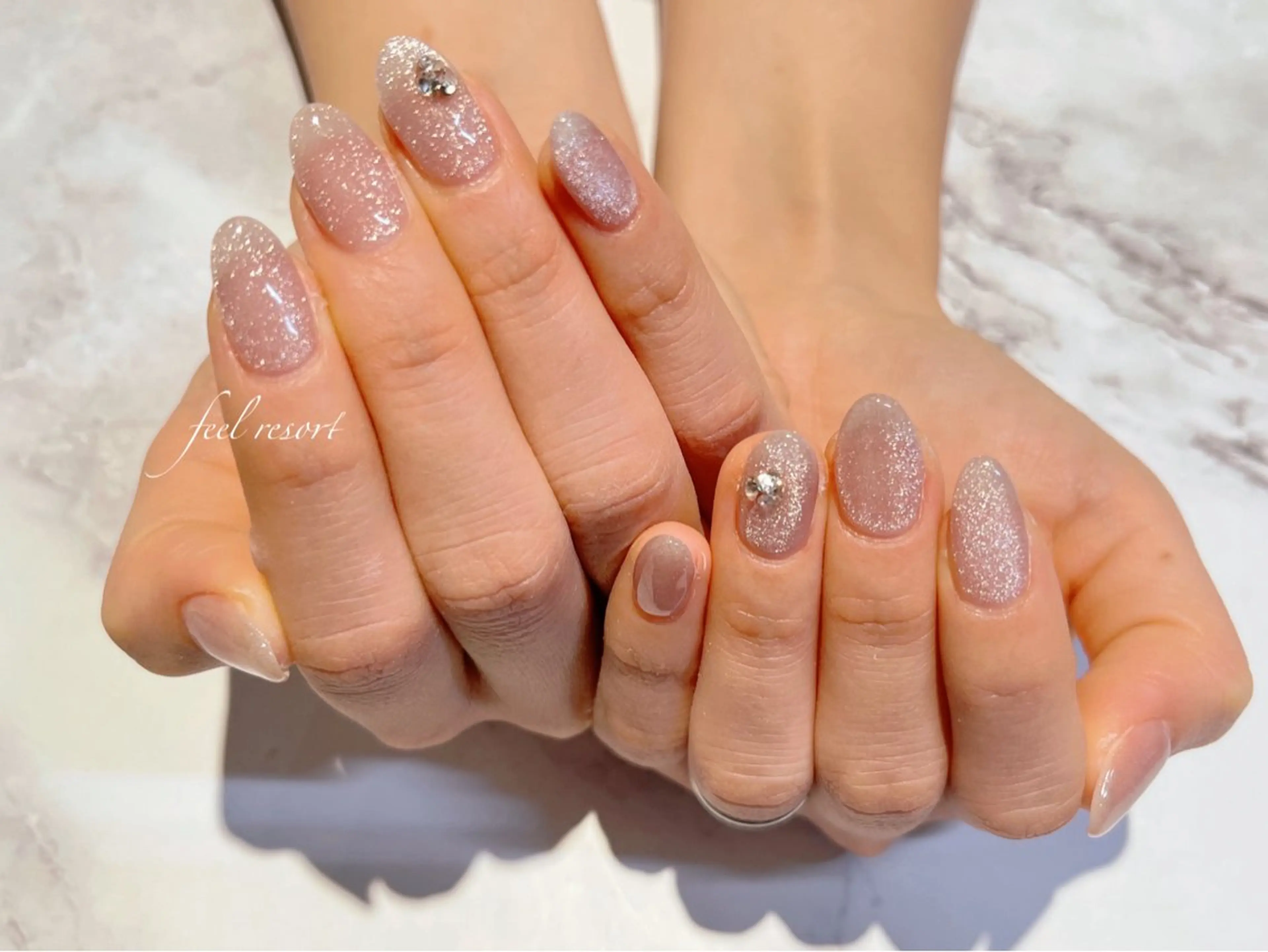 ネイル 長さ出し フットネイル フレンチネイル ジェルネイル ガラスフレンチ ハンドネイル Lien(リアン) 銀座駅6分のネイルデザイン