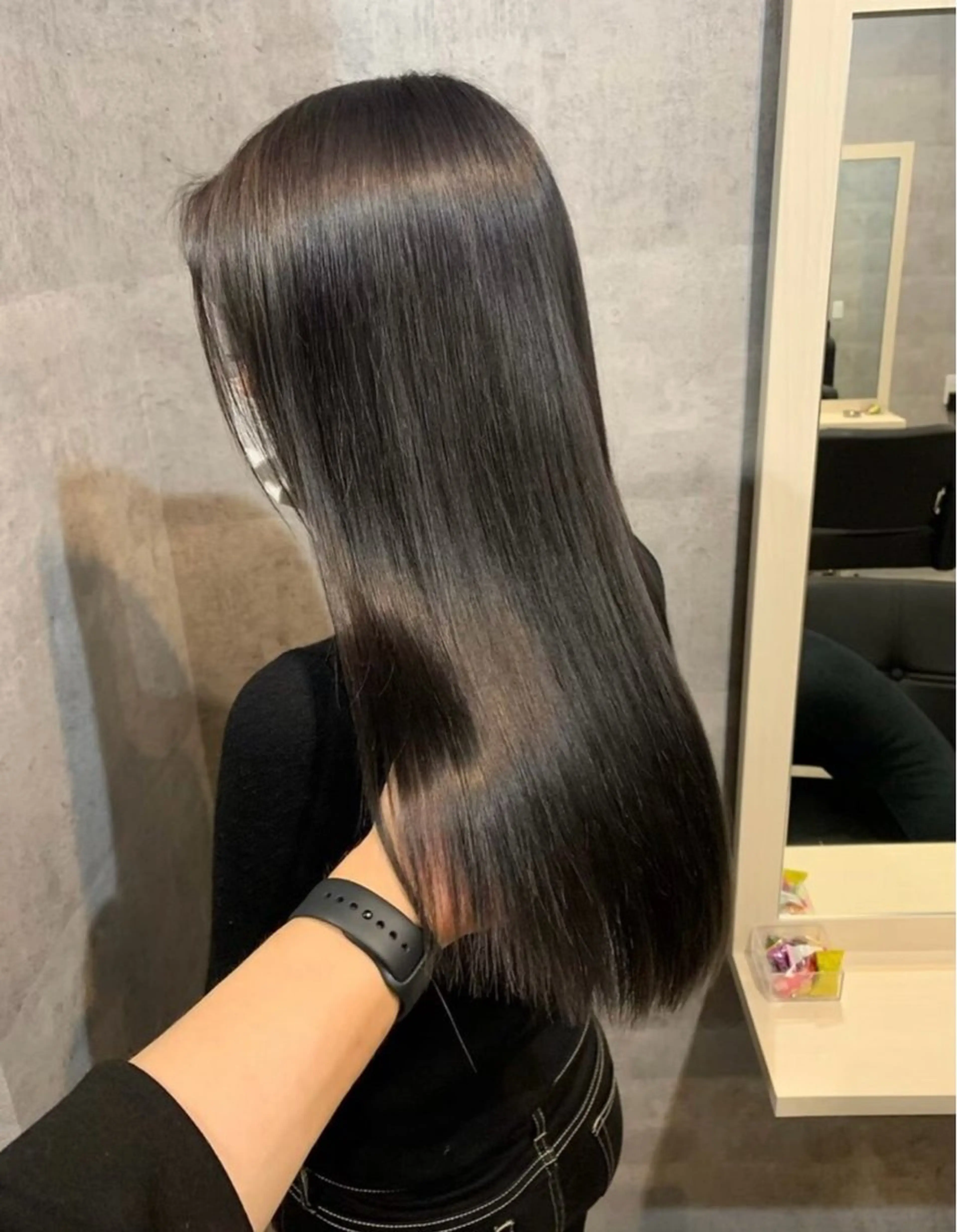 ロング 吉田 歩のヘアスタイル