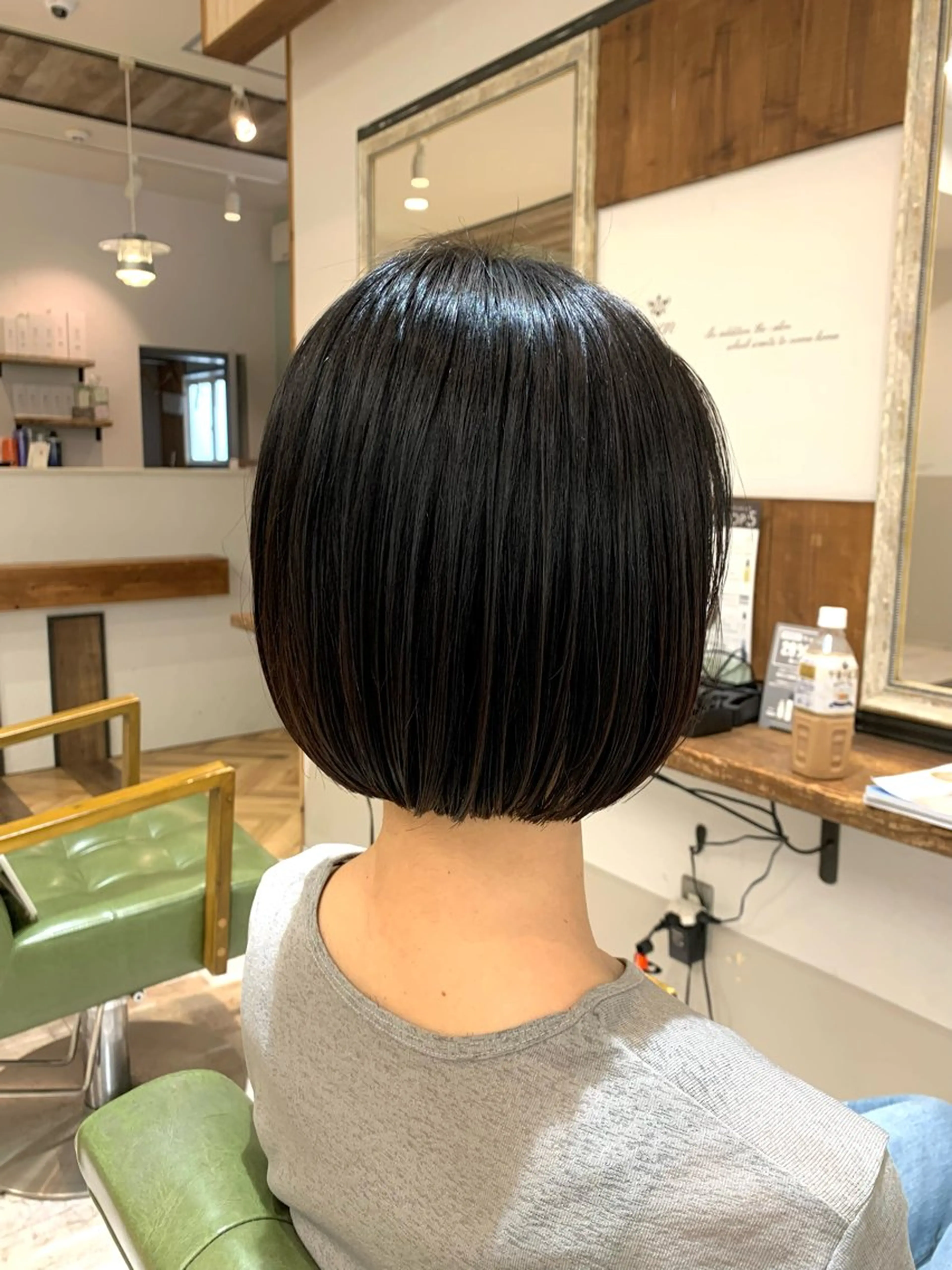 ショート カラー rinrin 天文館のヘアスタイル