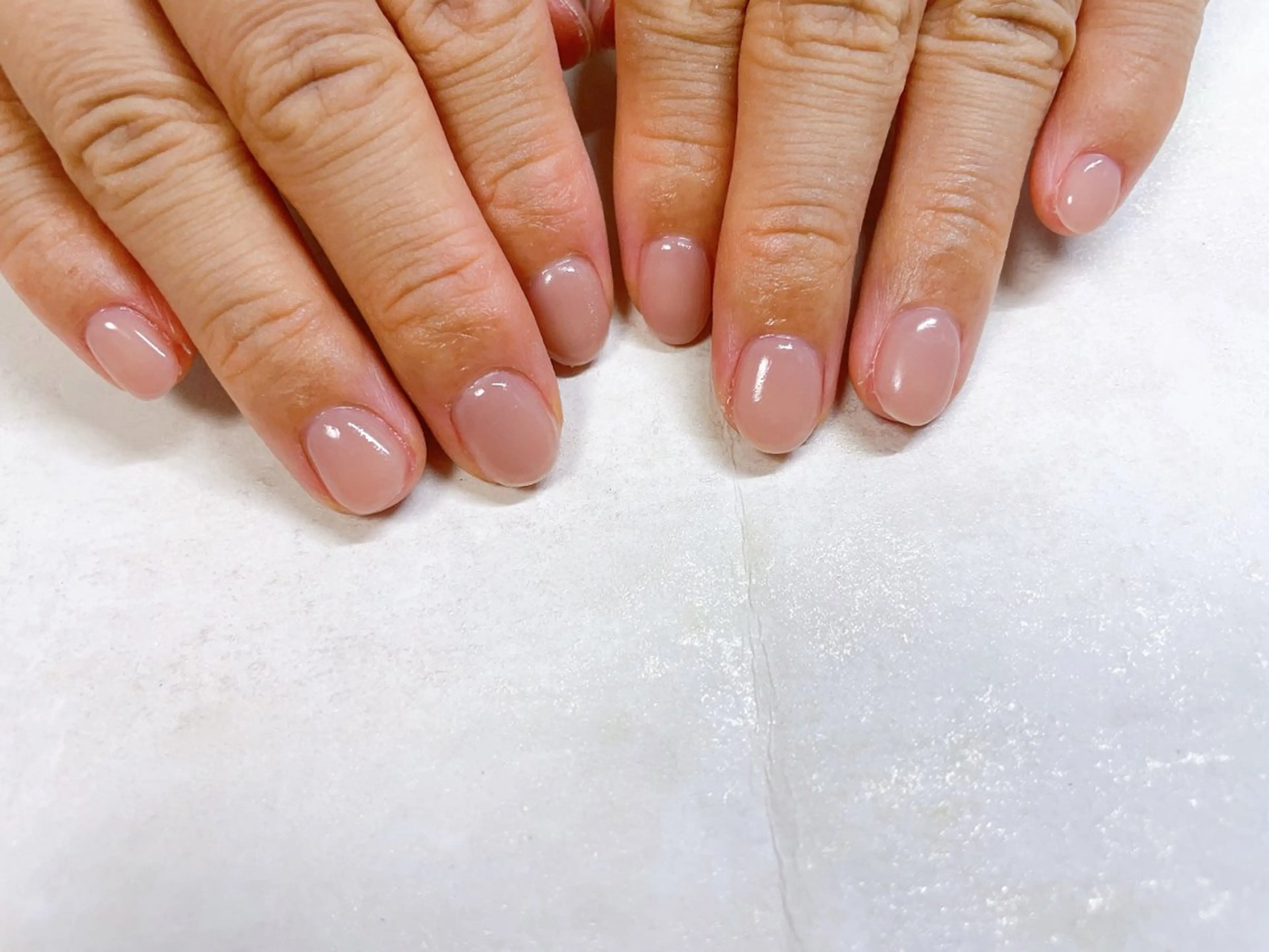 ネイル オーロラネイル フラワーネイル フットネイル フレンチネイル ジェルネイル ハンドネイル mogunail &blowのネイルデザイン