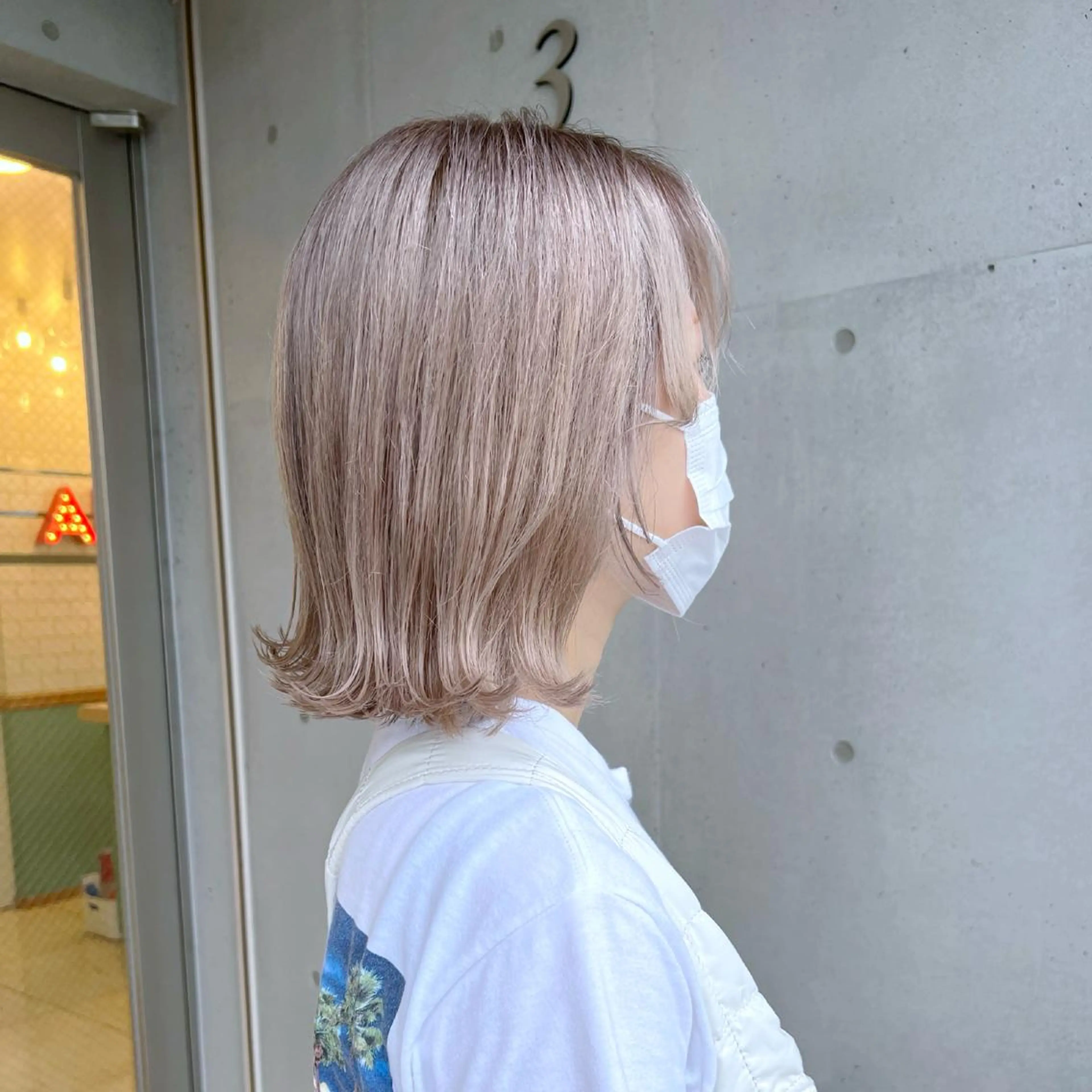 ショート カラー ヘアカラー トリートメント ☕️ベージュカラー 内藤光哉☕️のヘアスタイル