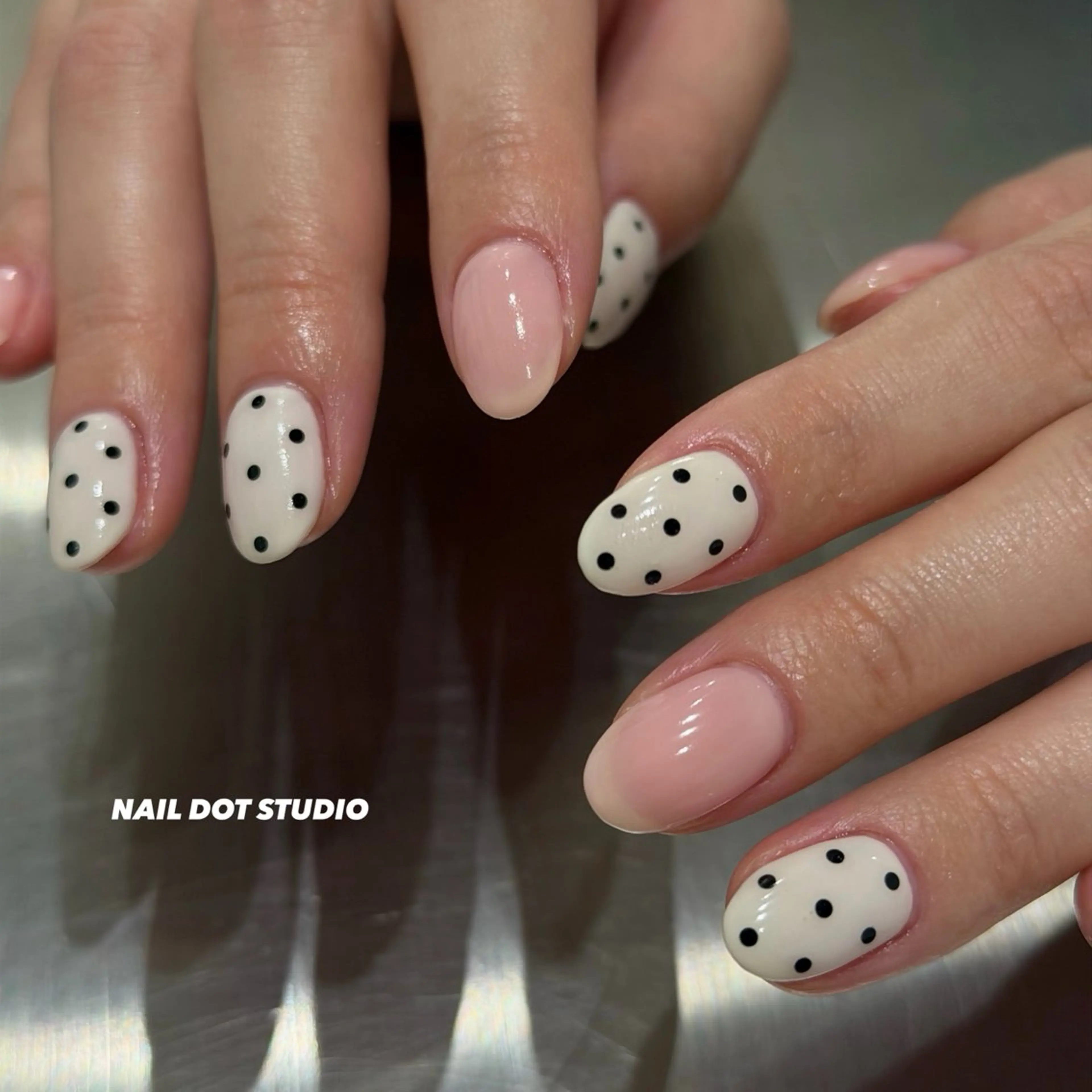 ネイル ハンドネイル NAIL DOT STUDIO aiのネイルデザイン
