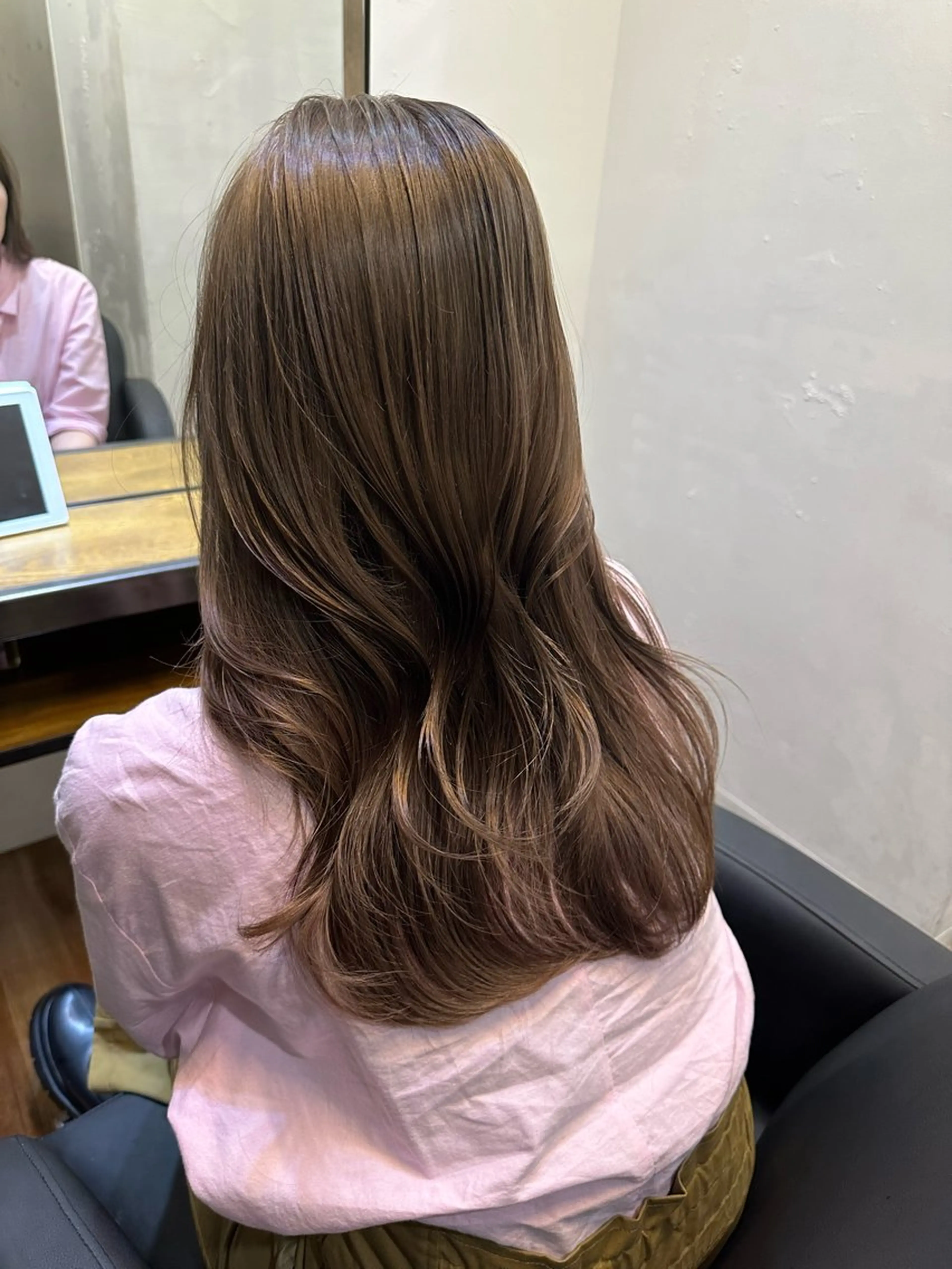 セミロング カラー 加藤 杏のヘアスタイル