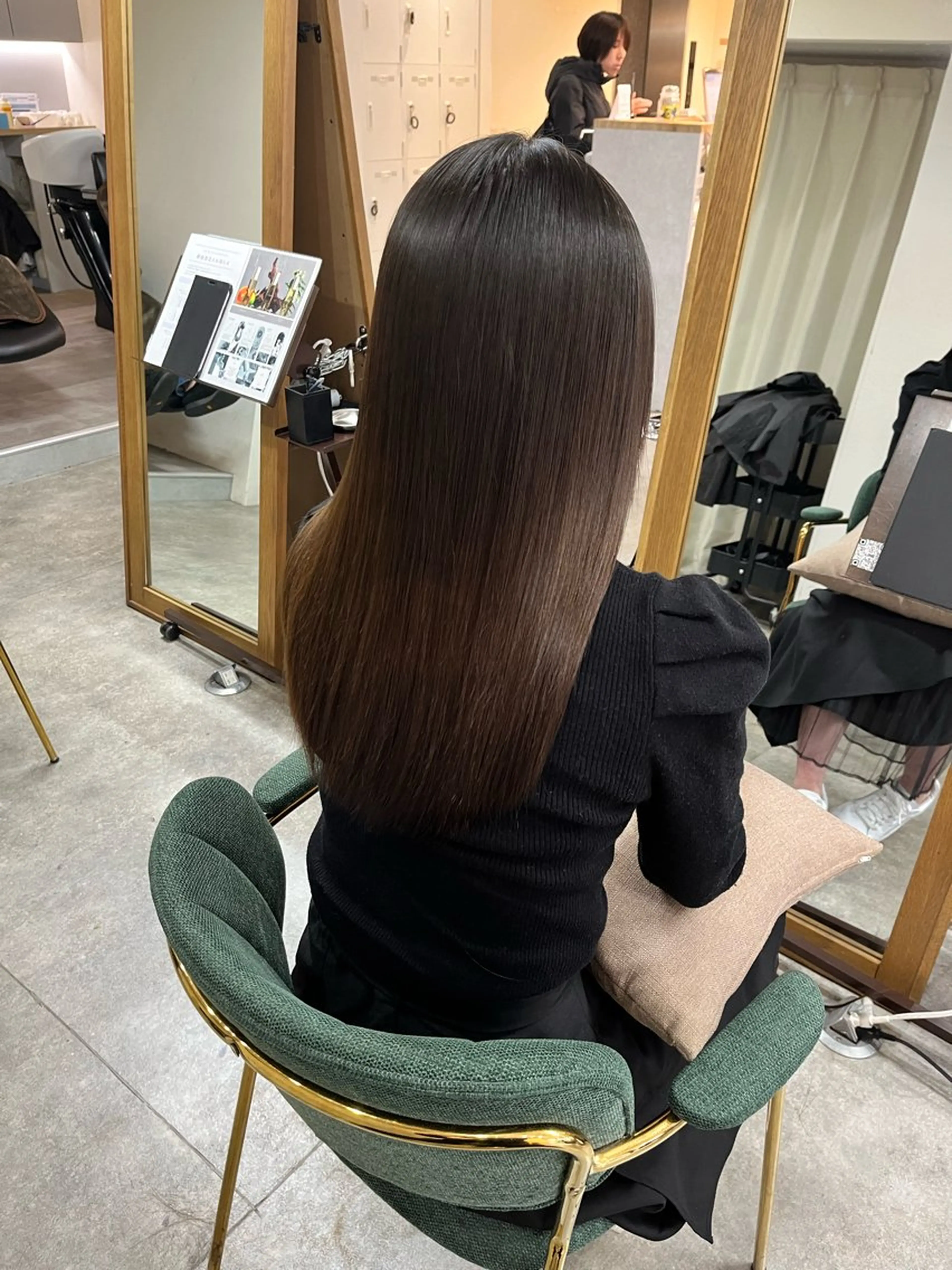 ロング カット ヘアカラー 縮毛矯正 トリートメント 韓国ヘア/ 髪質改善特化谷名勇輝のヘアスタイル