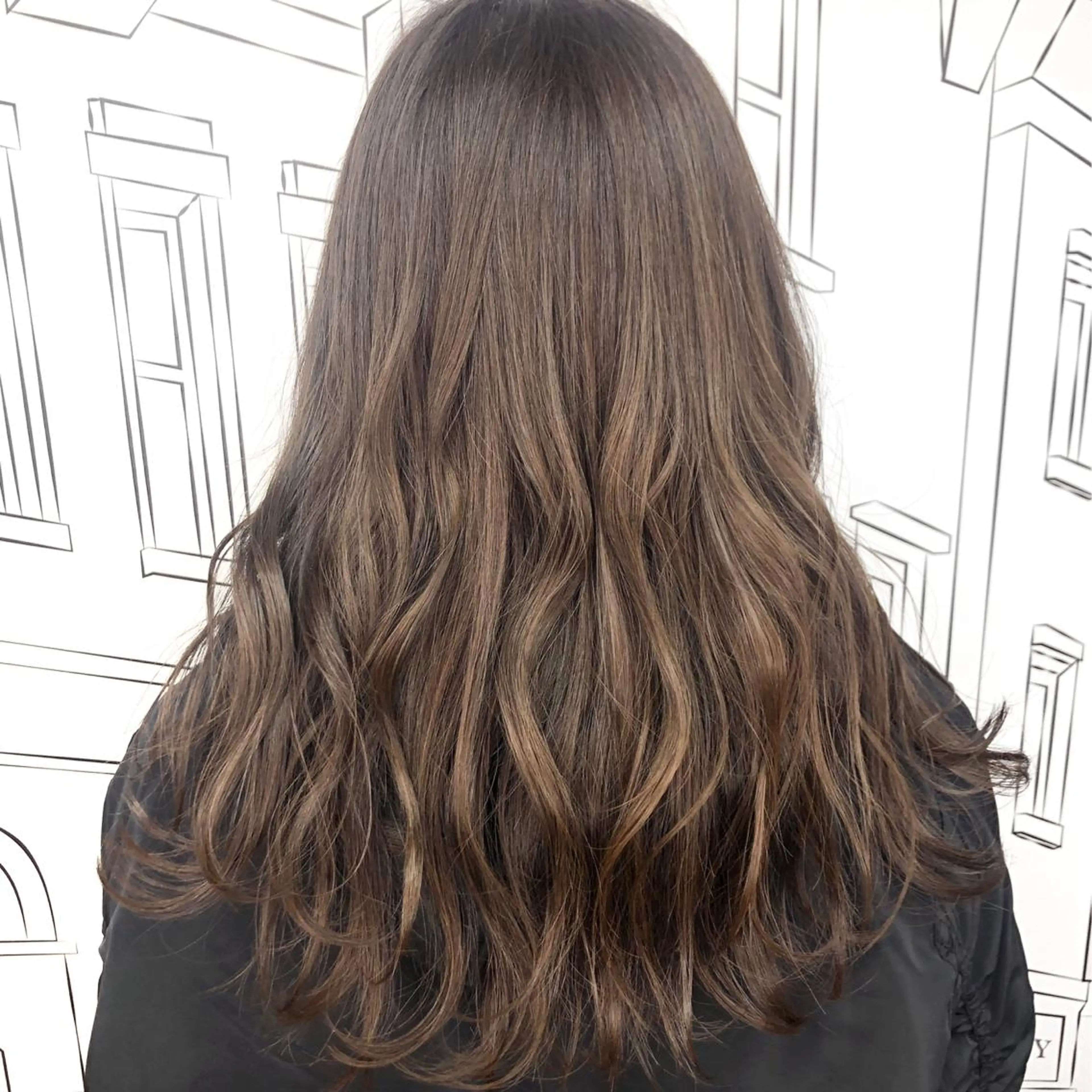 ミディアム カラー アッシュ ラベンダーカラー ラベンダーアッシュ TOMOKA 艶髪/透明感カラーのヘアスタイル