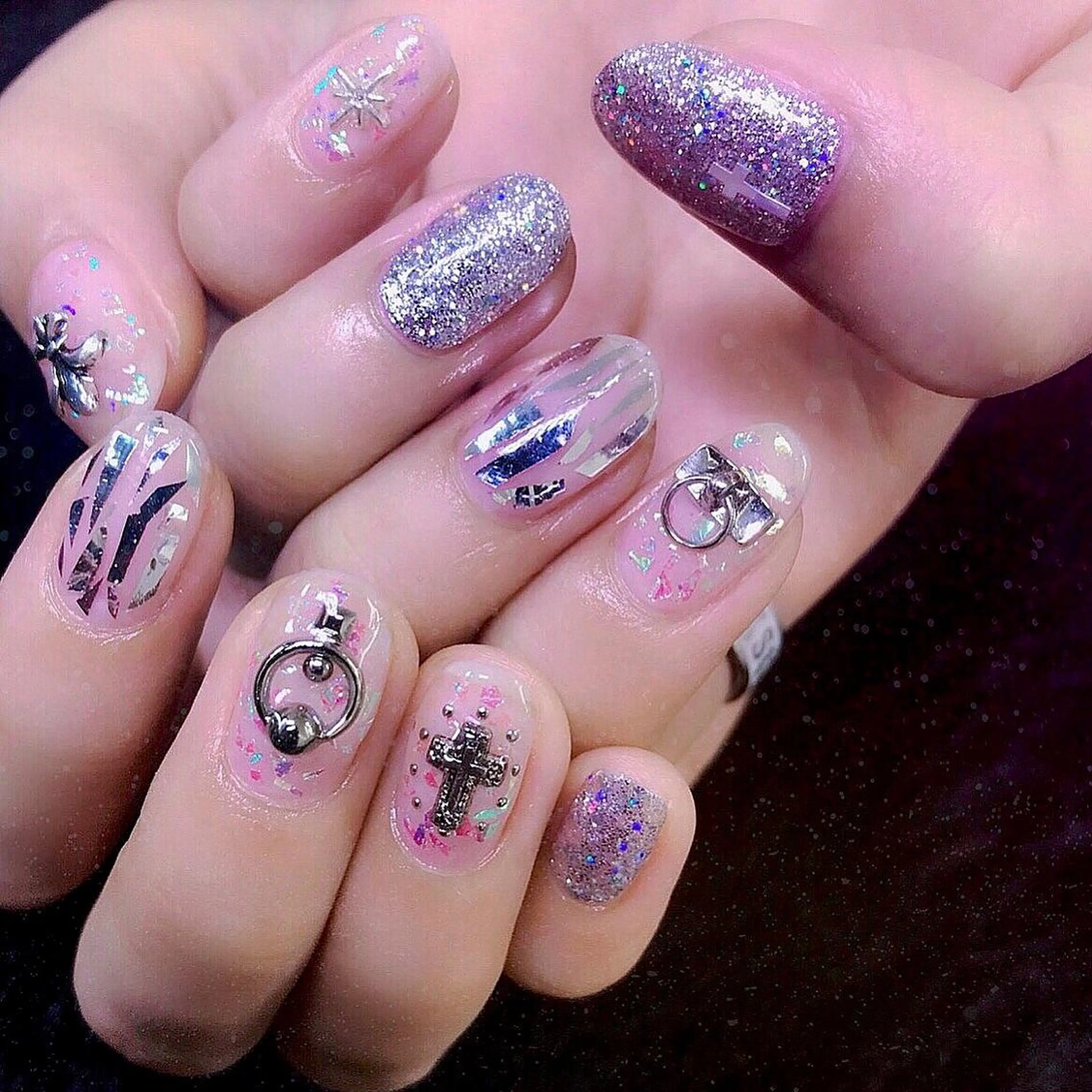 ネイル NOIROUGE所属・NOI ROUGEのネイルデザイン