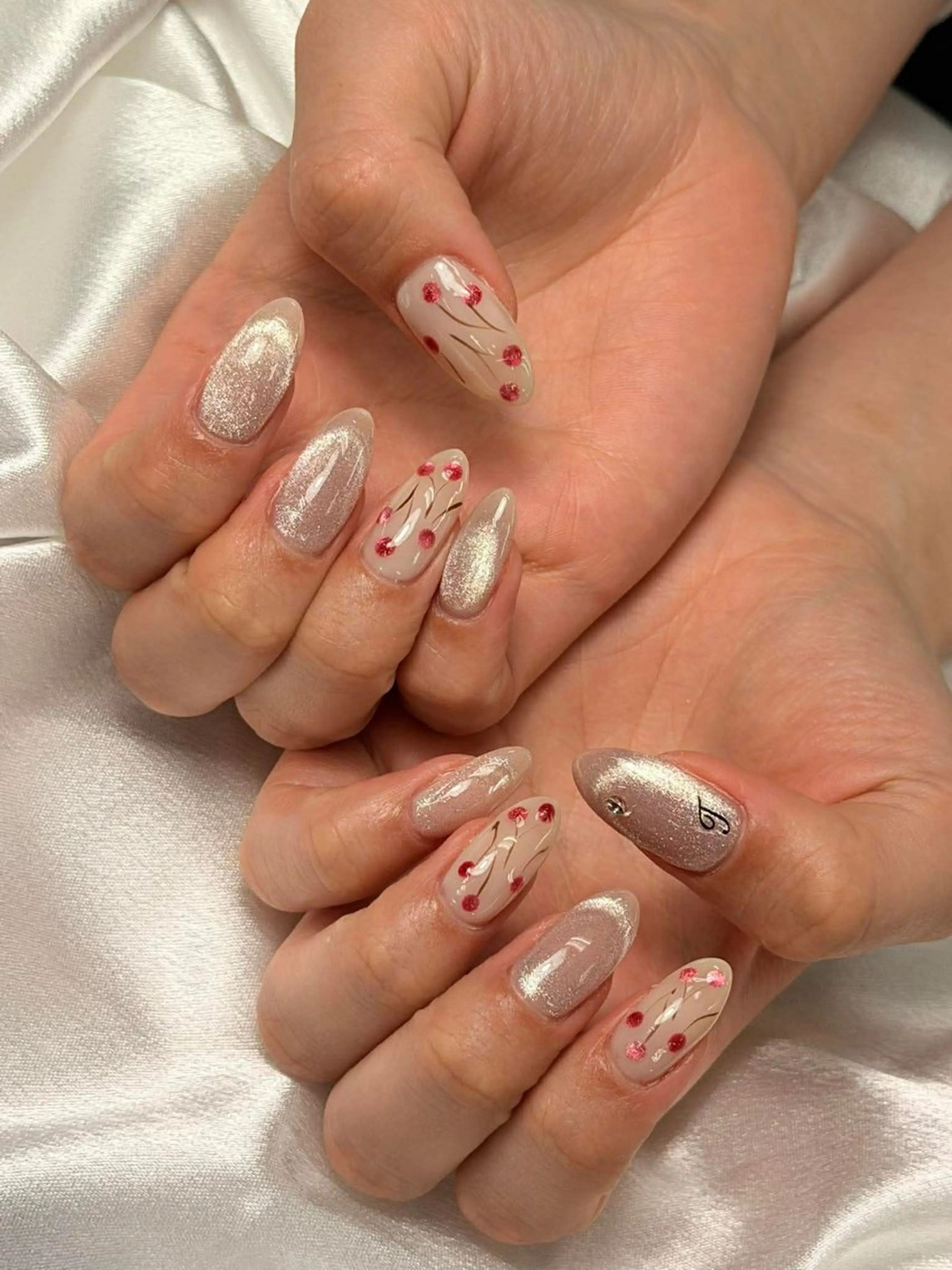 ネイル 韓国ネイル 持ち込み ニュアンスネイル ネイルチップ 冬ネイル RINN ANA.CHUOのネイルデザイン