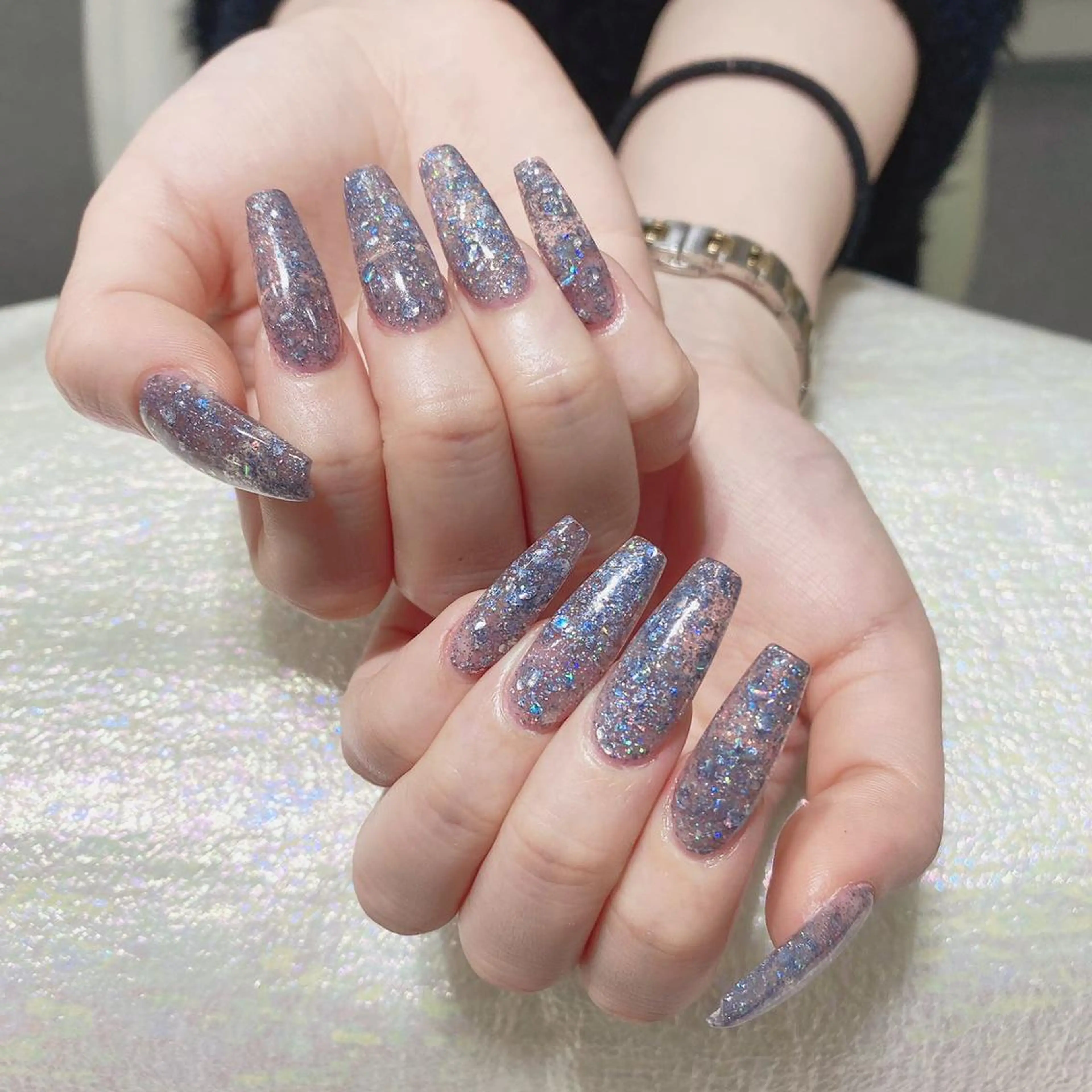 ネイル ハンドネイル Queens テイのネイルデザイン