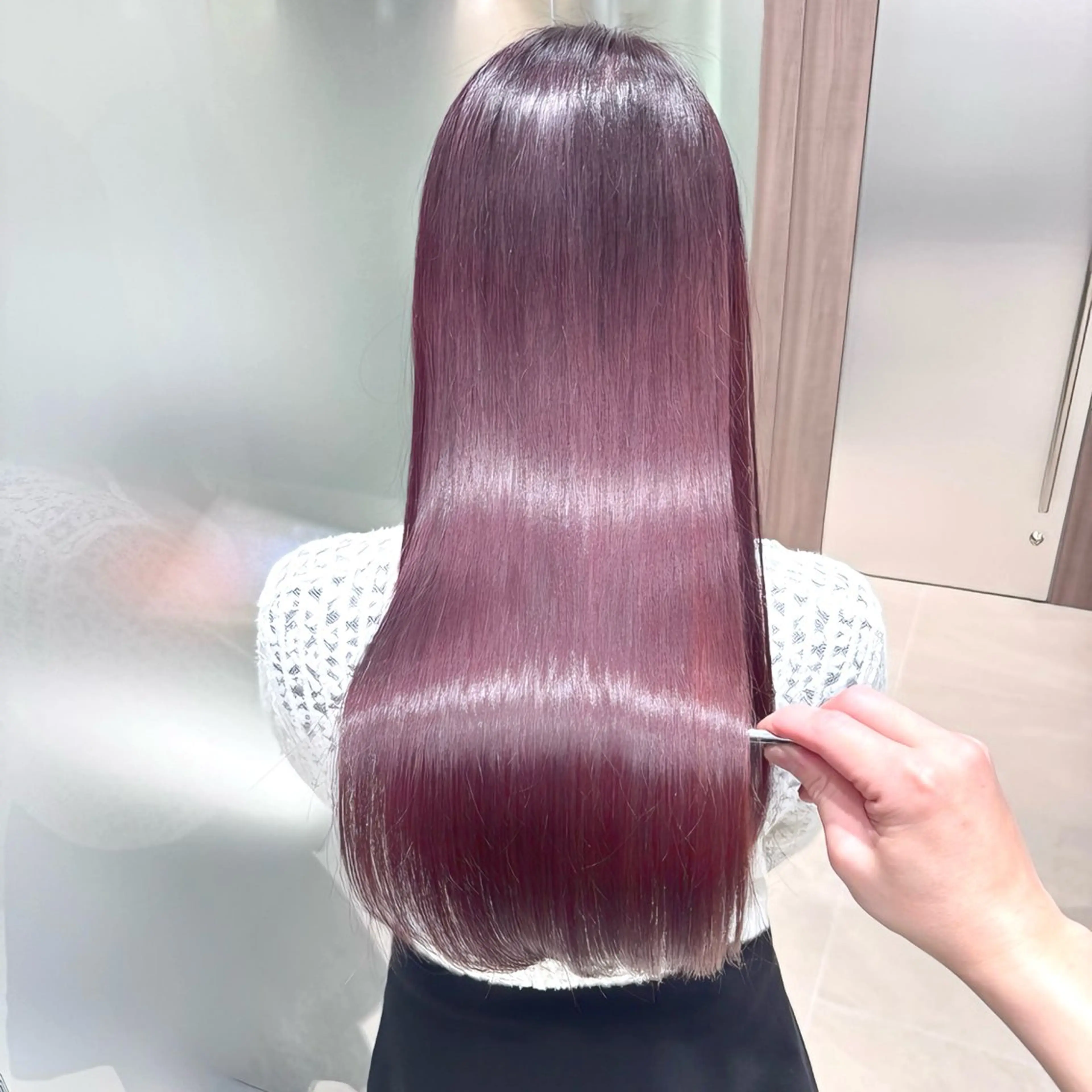 ロング カラー ブリーチ 髪質改善 カット ヘアカラー トリートメント MiU所属・癖毛救済✂️ボブ /髪質改善ストレートのヘアスタイル