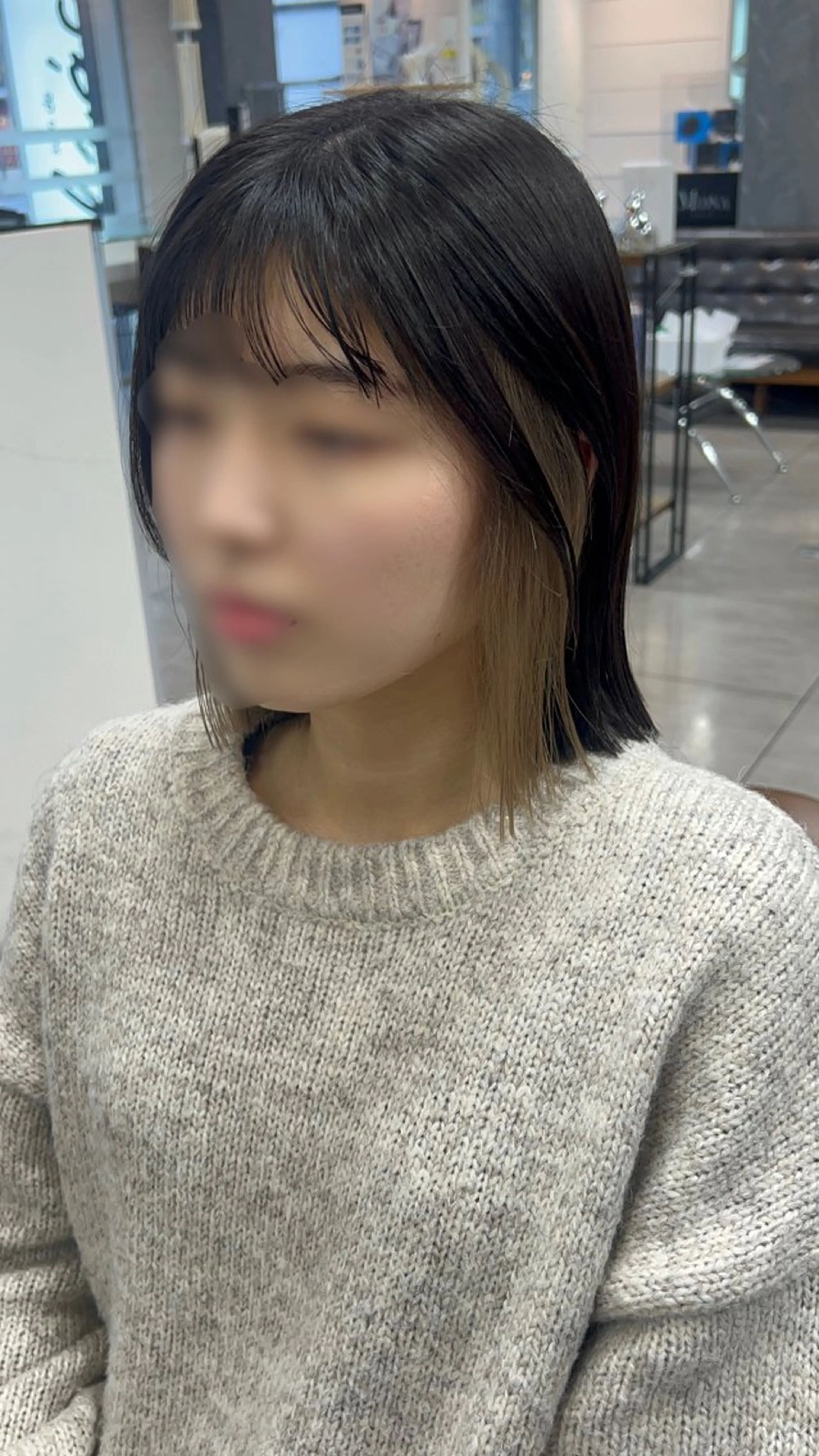 ミディアム カラー ヘアアレンジ イヤリングカラー インナー×縮毛矯正 ピンクカラー澤井里菜のヘアスタイル