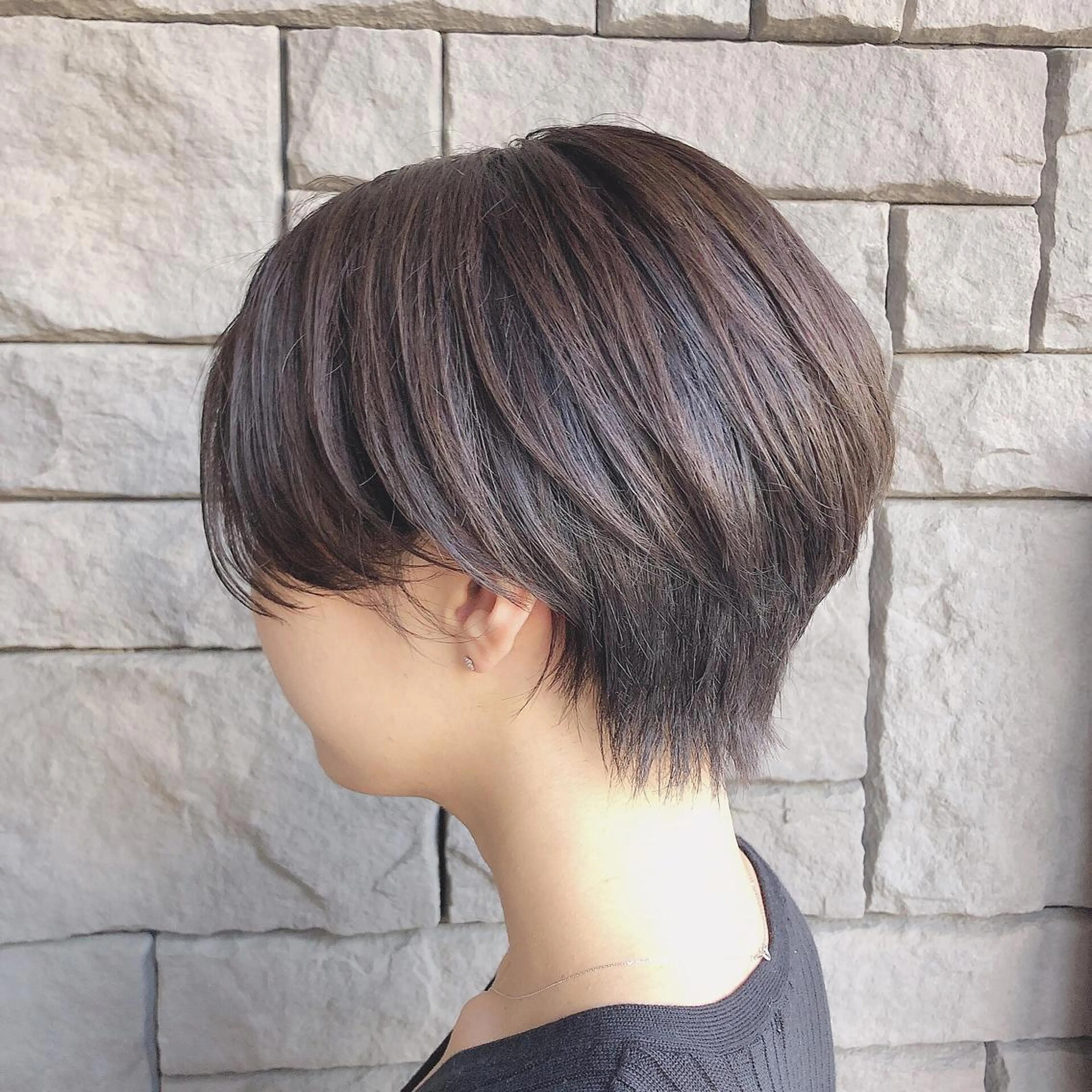 ショート カラー 店長/mao/ 前髪/顔周りカットのヘアスタイル