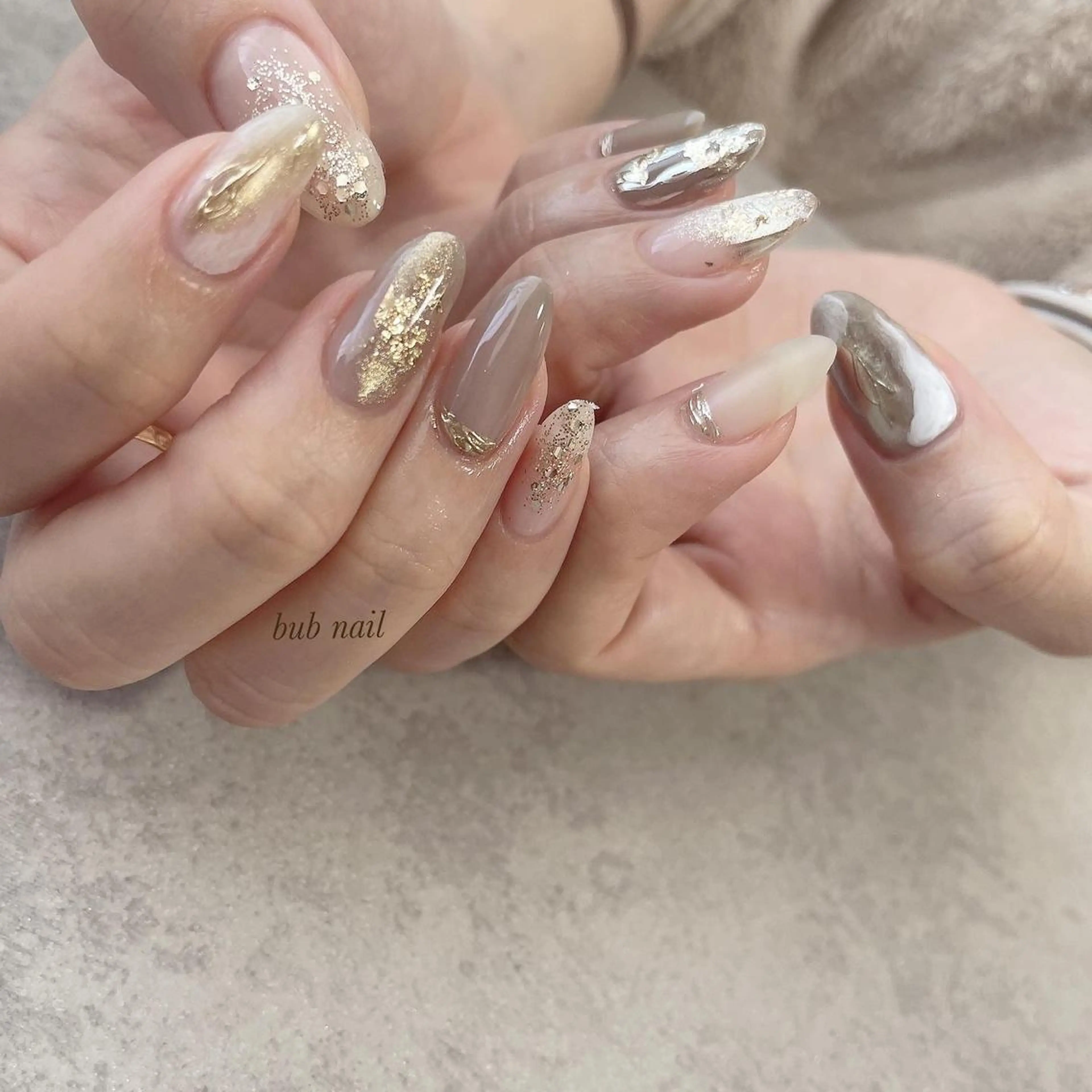 ネイル ニュアンスネイル 植草 志帆のネイルデザイン