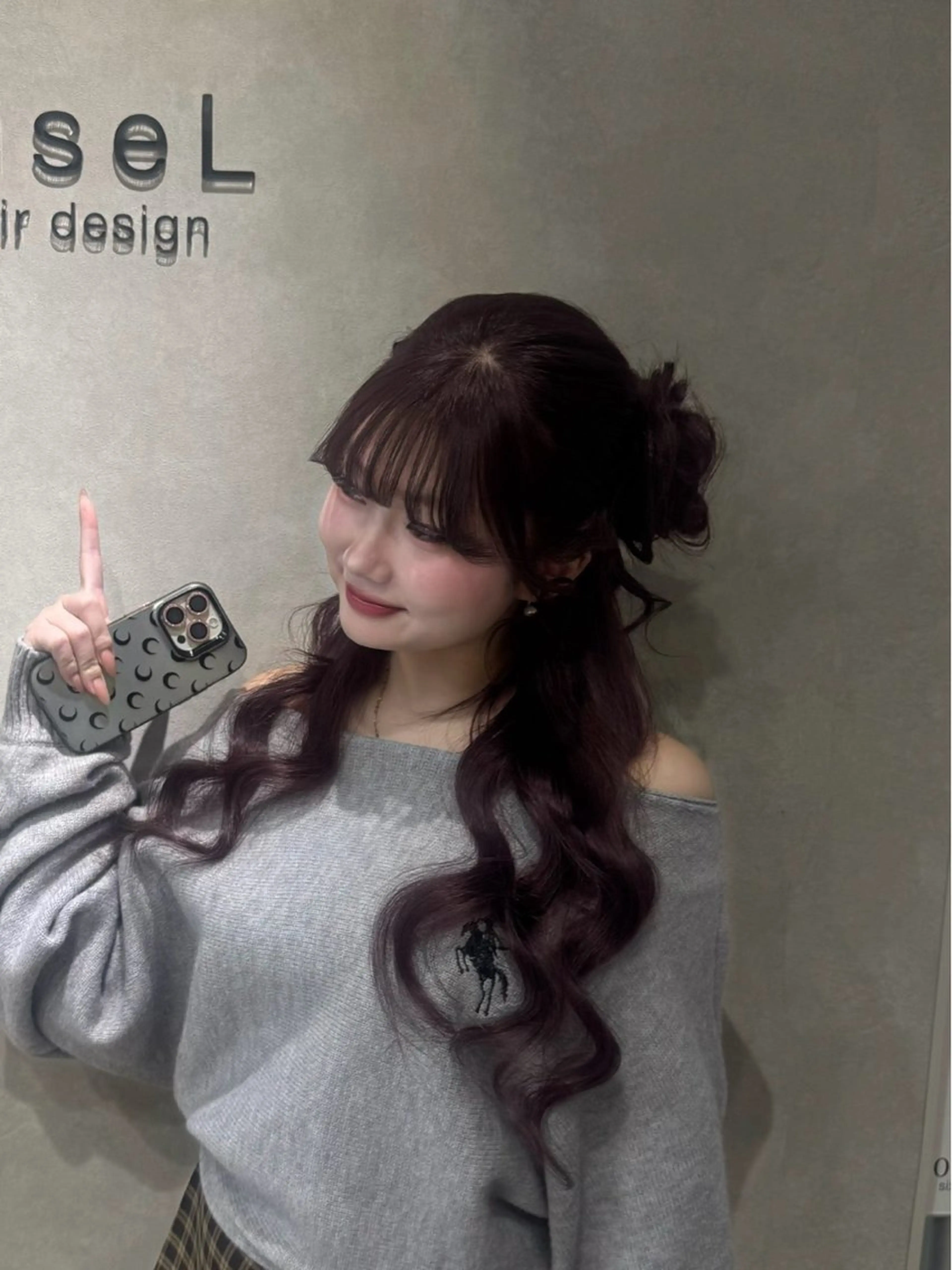 ヘアアレンジ ハーフアップ 結婚式・ブライダル ハイトーン /aina🩵のヘアスタイル