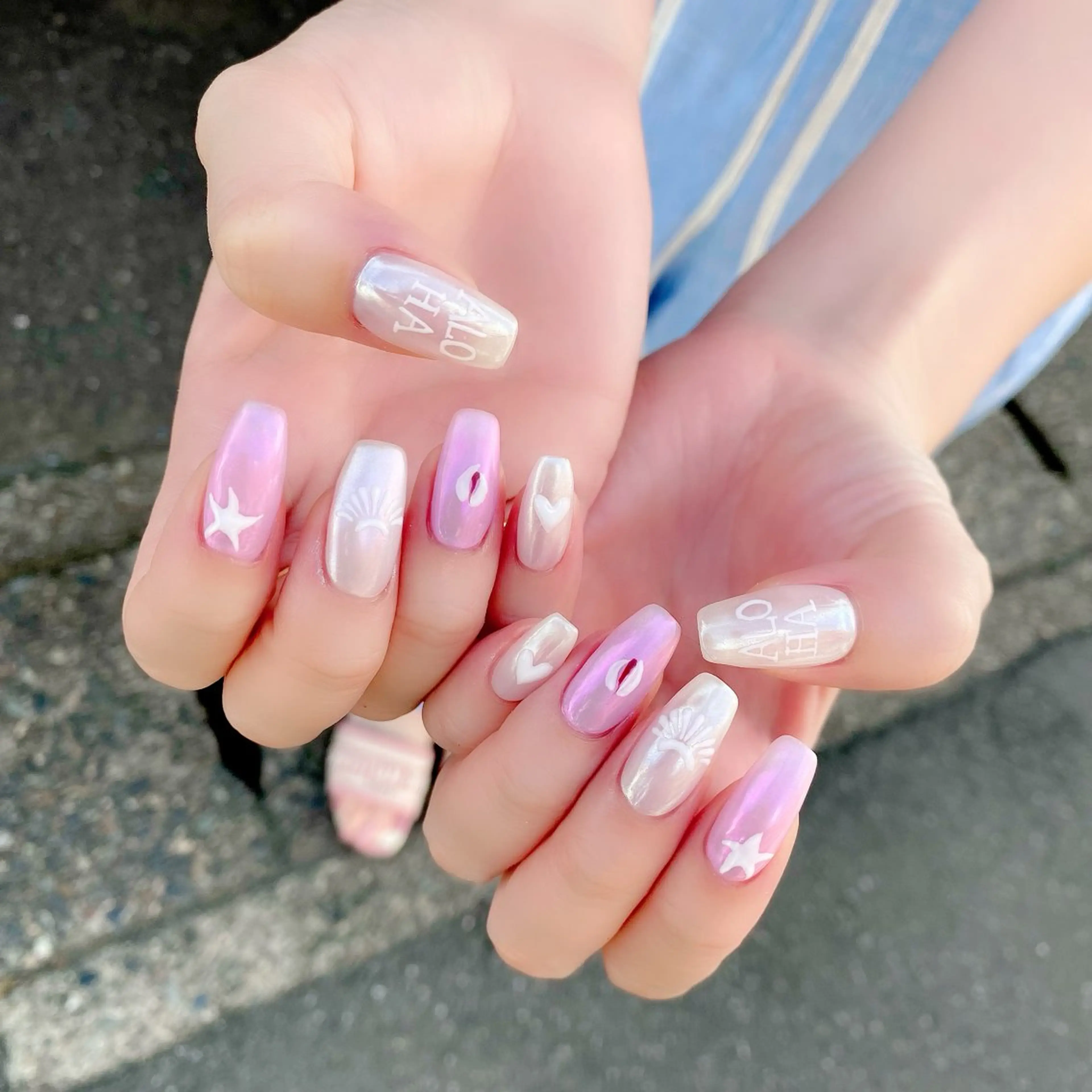 ネイル オーロラネイル ミラーネイル 夏ネイル ハンドネイル Salon Kのネイルデザイン