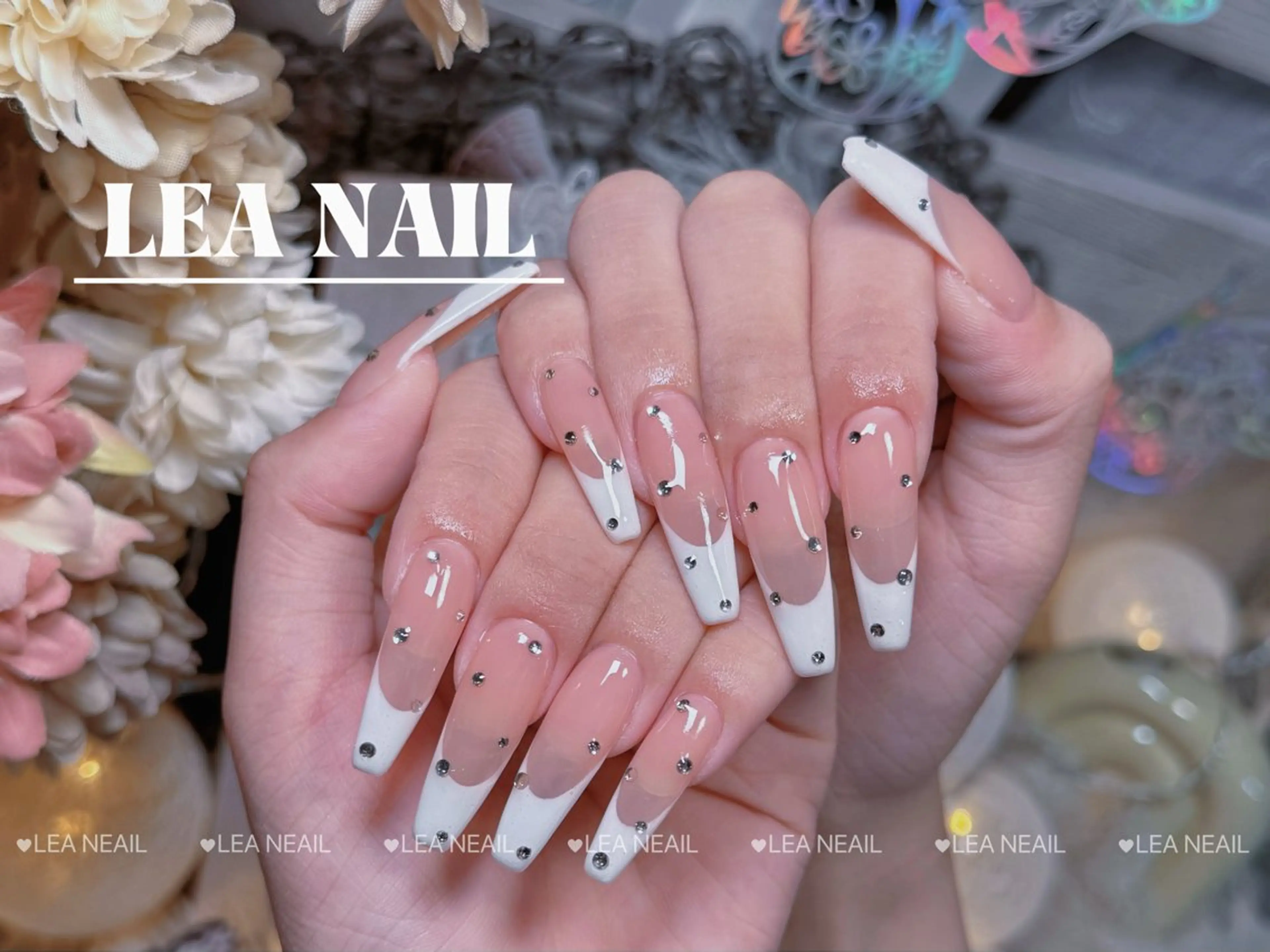 【チップ長さ出し】フレンチネイル💅ベースカラー付き(オフ別料金)の写真