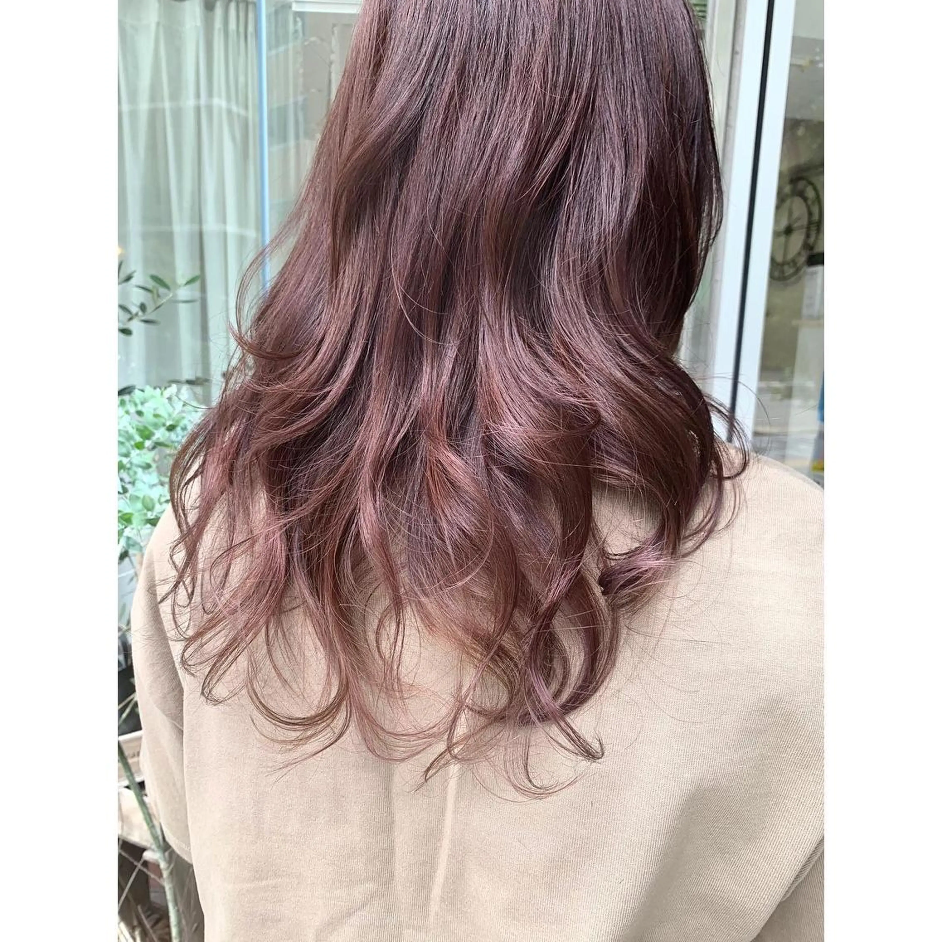 ロング カラー カット ヘアカラー fio マナミのヘアスタイル