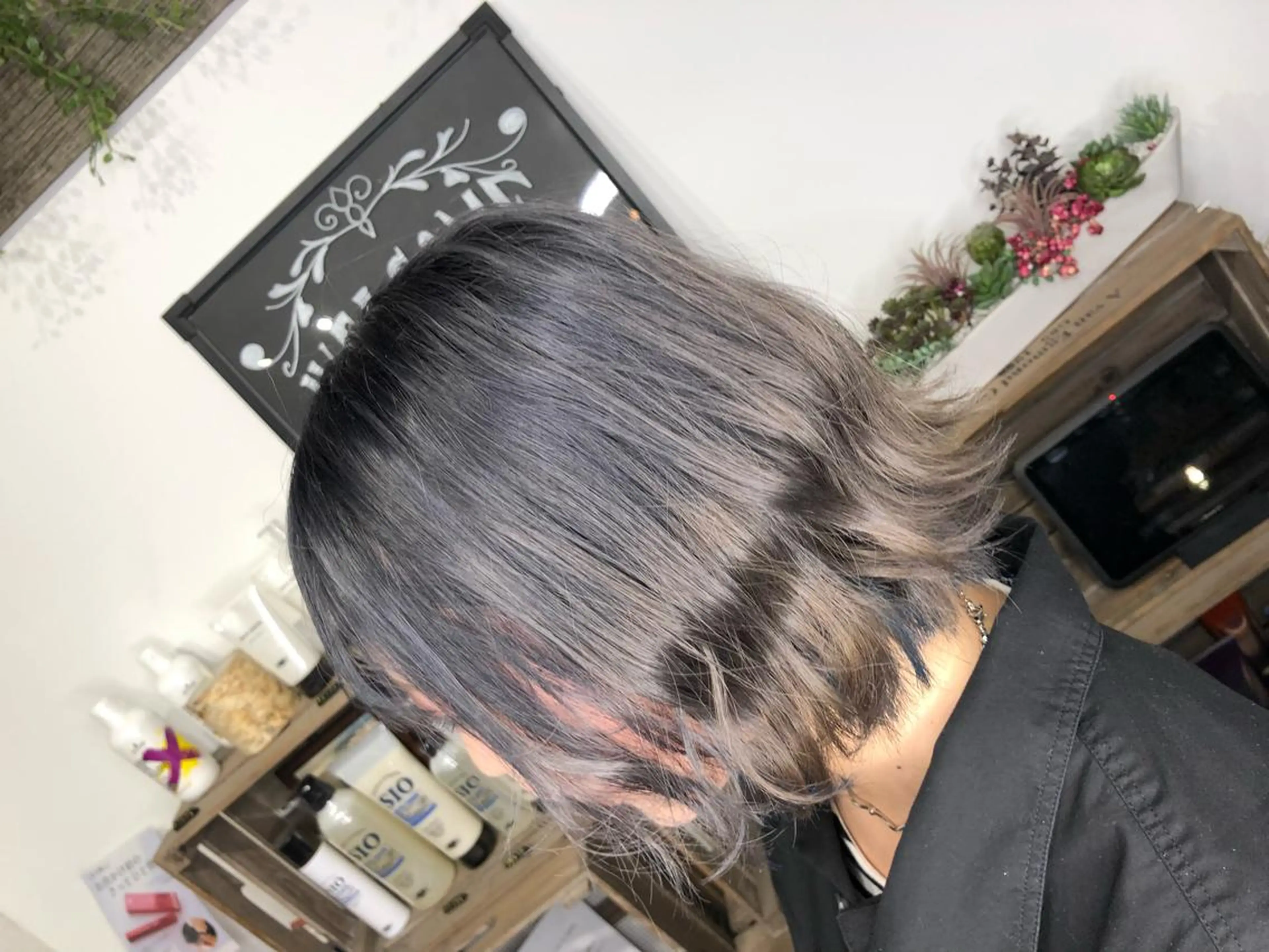 ショート カラー 川口髪質改善ウルトワ 🌈毛島健樹🌈のヘアスタイル