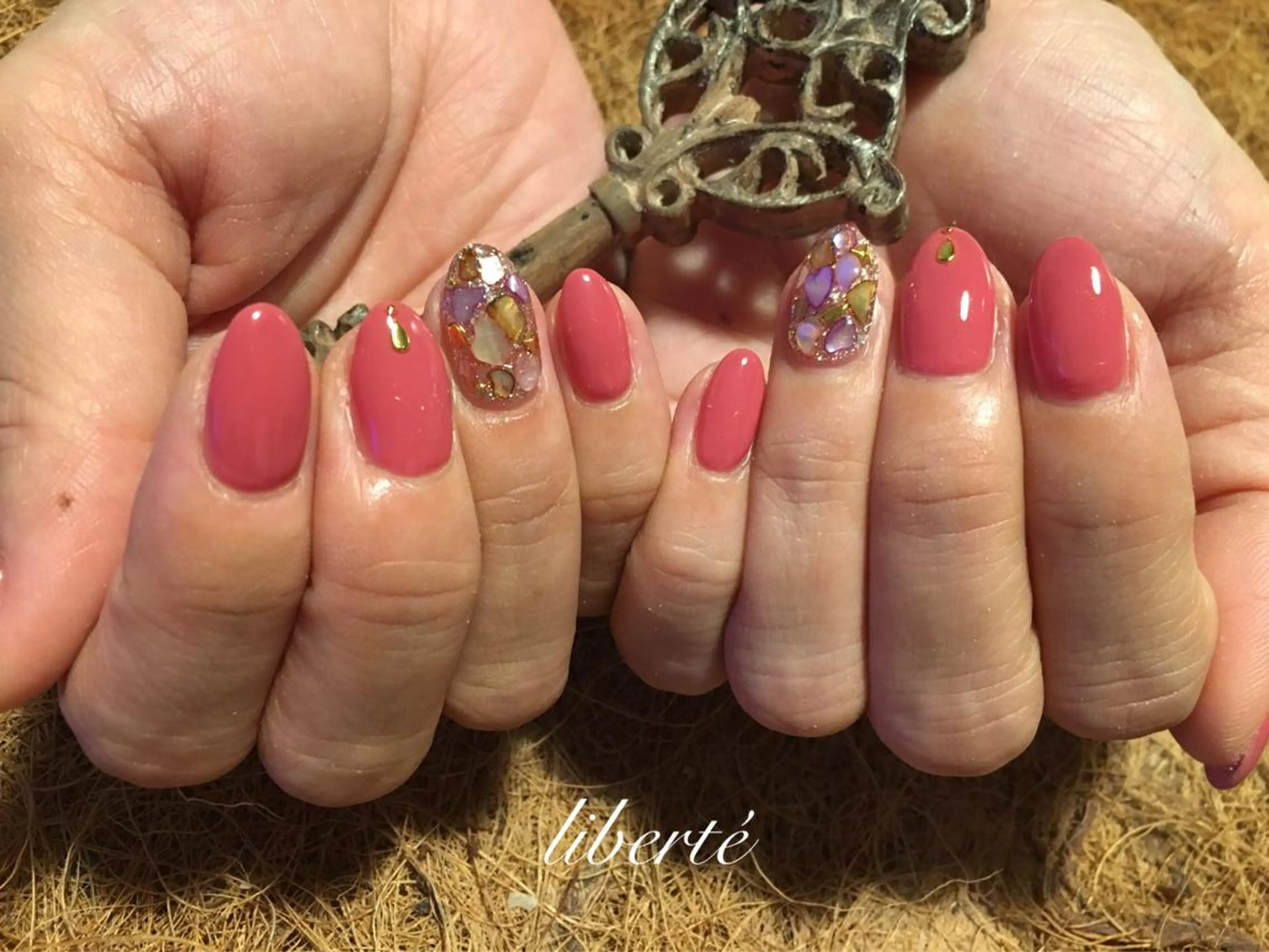 ネイル liberté (リベルテ)のネイルデザイン