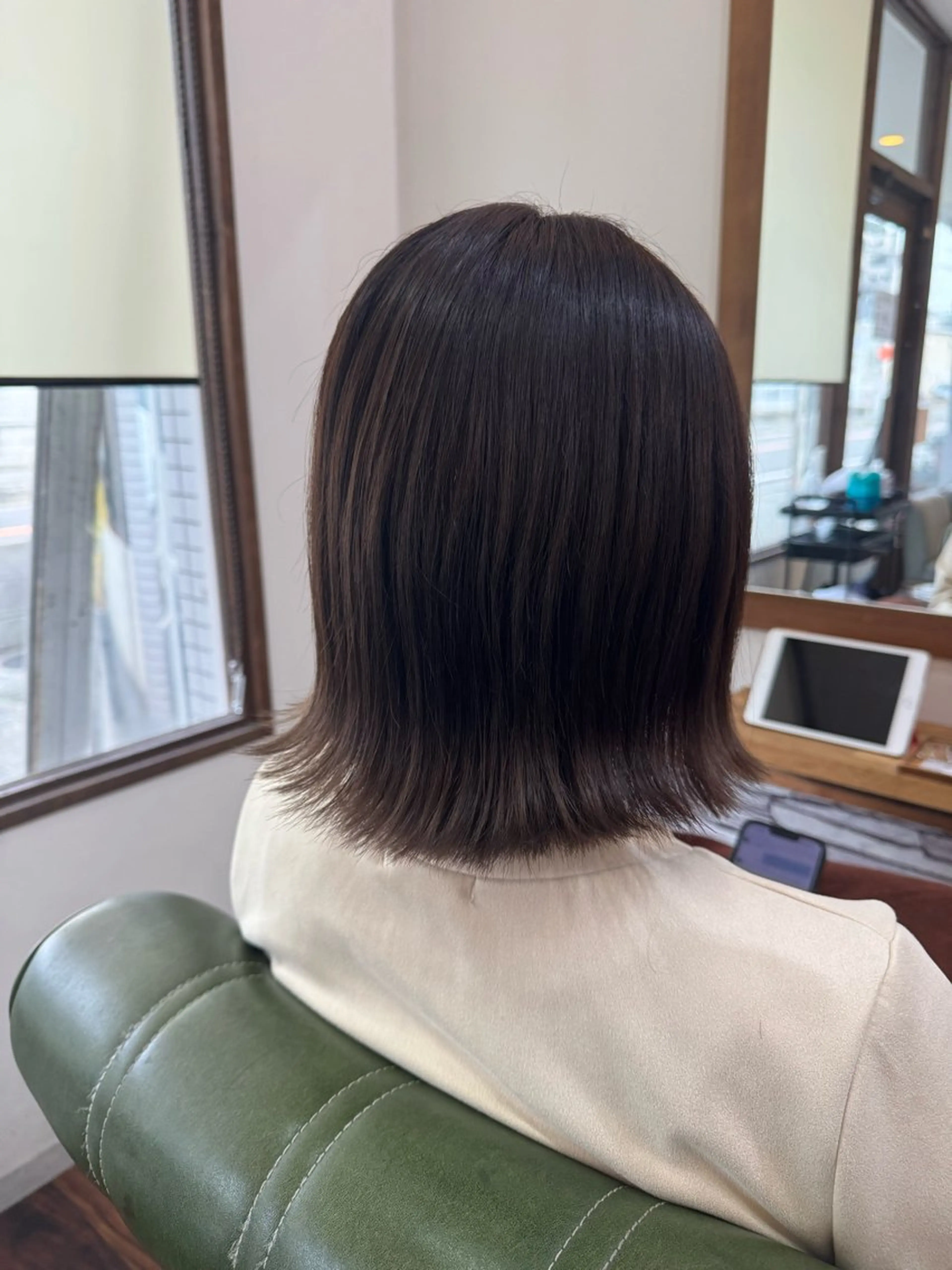 ミディアム ボブ 外ハネヘア N-PLANTS 泉大津【yuua】のヘアスタイル