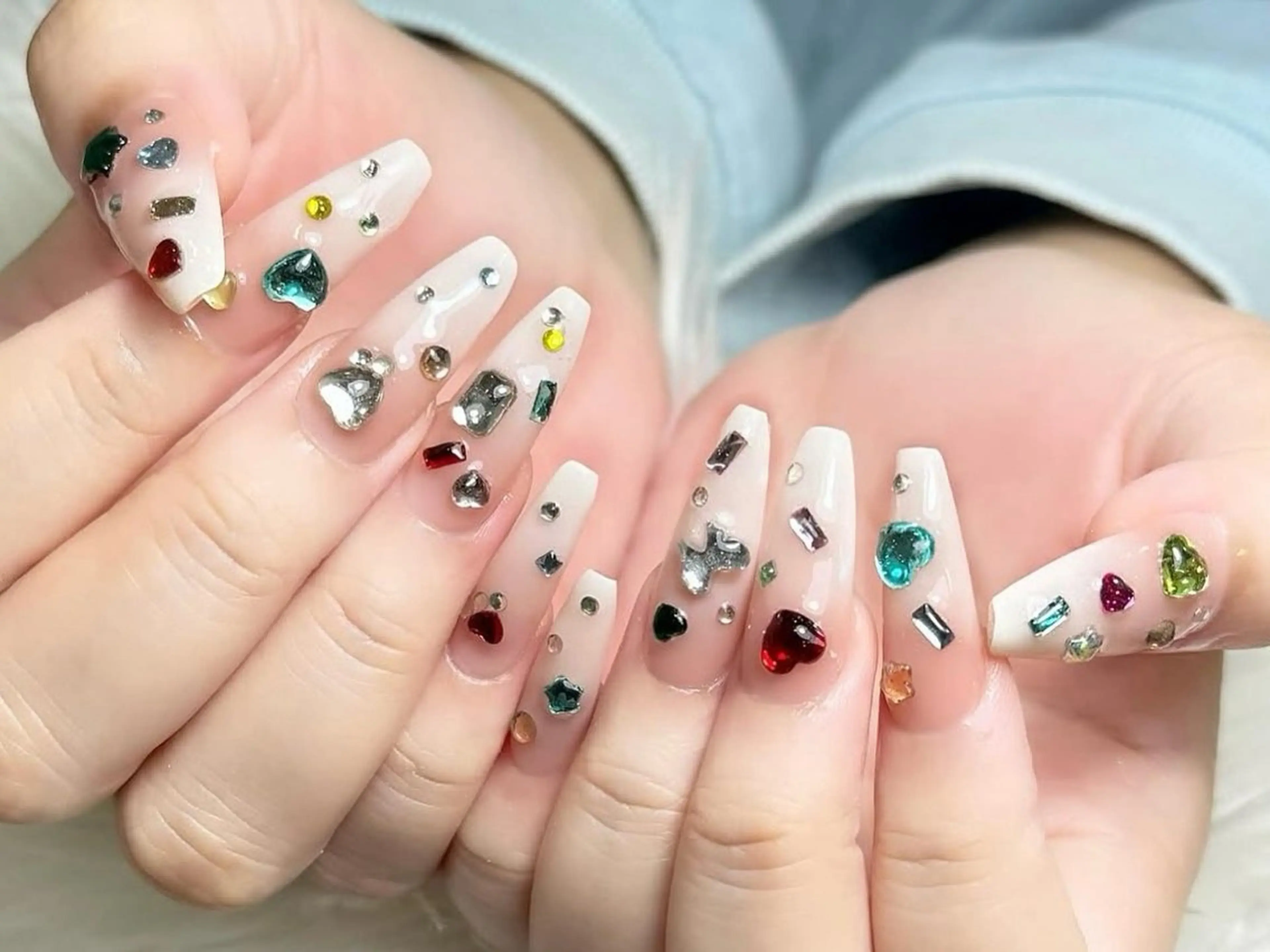 ネイル ハンドネイル Nova Nailのネイルデザイン