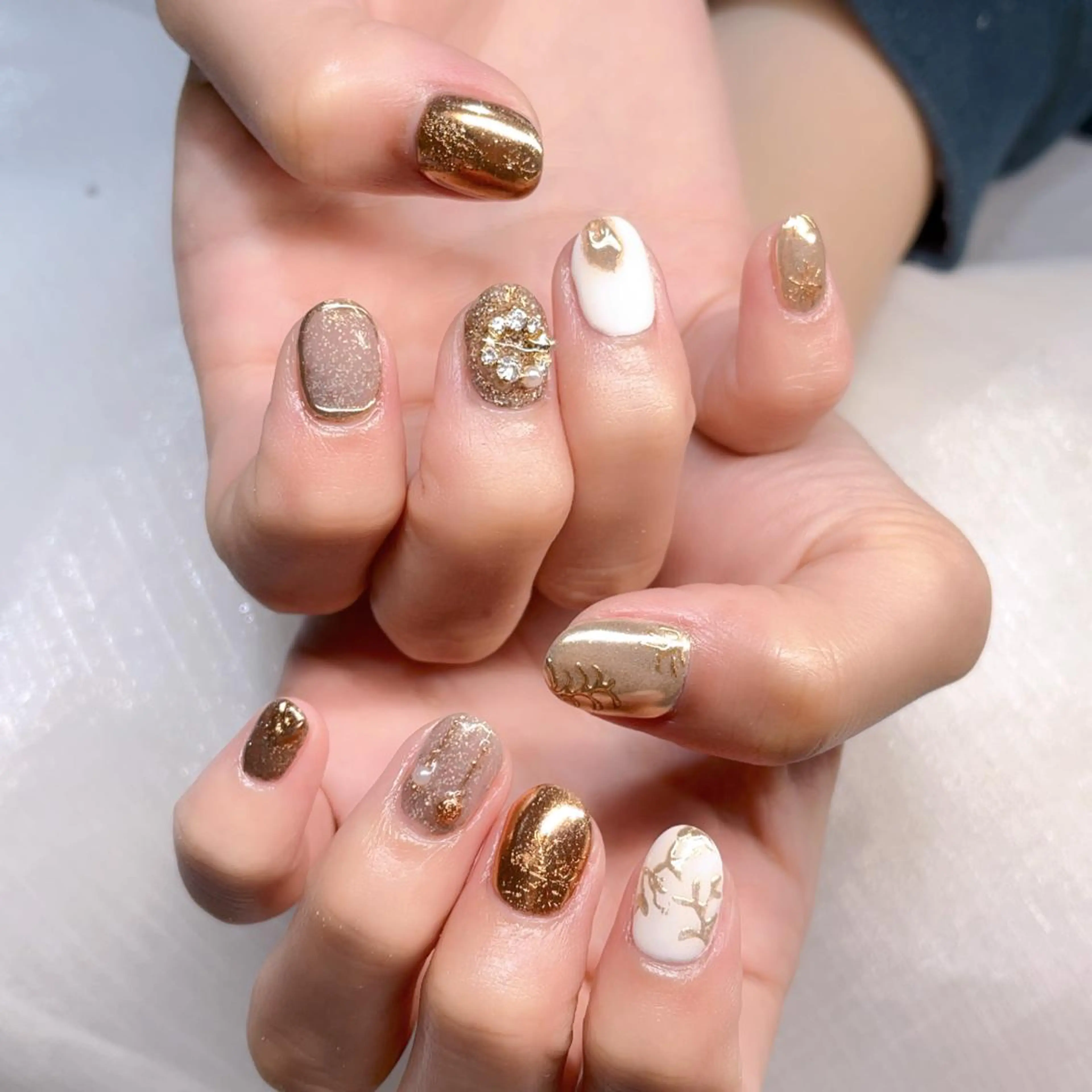 ネイル ハンドネイル Queens ciciのネイルデザイン