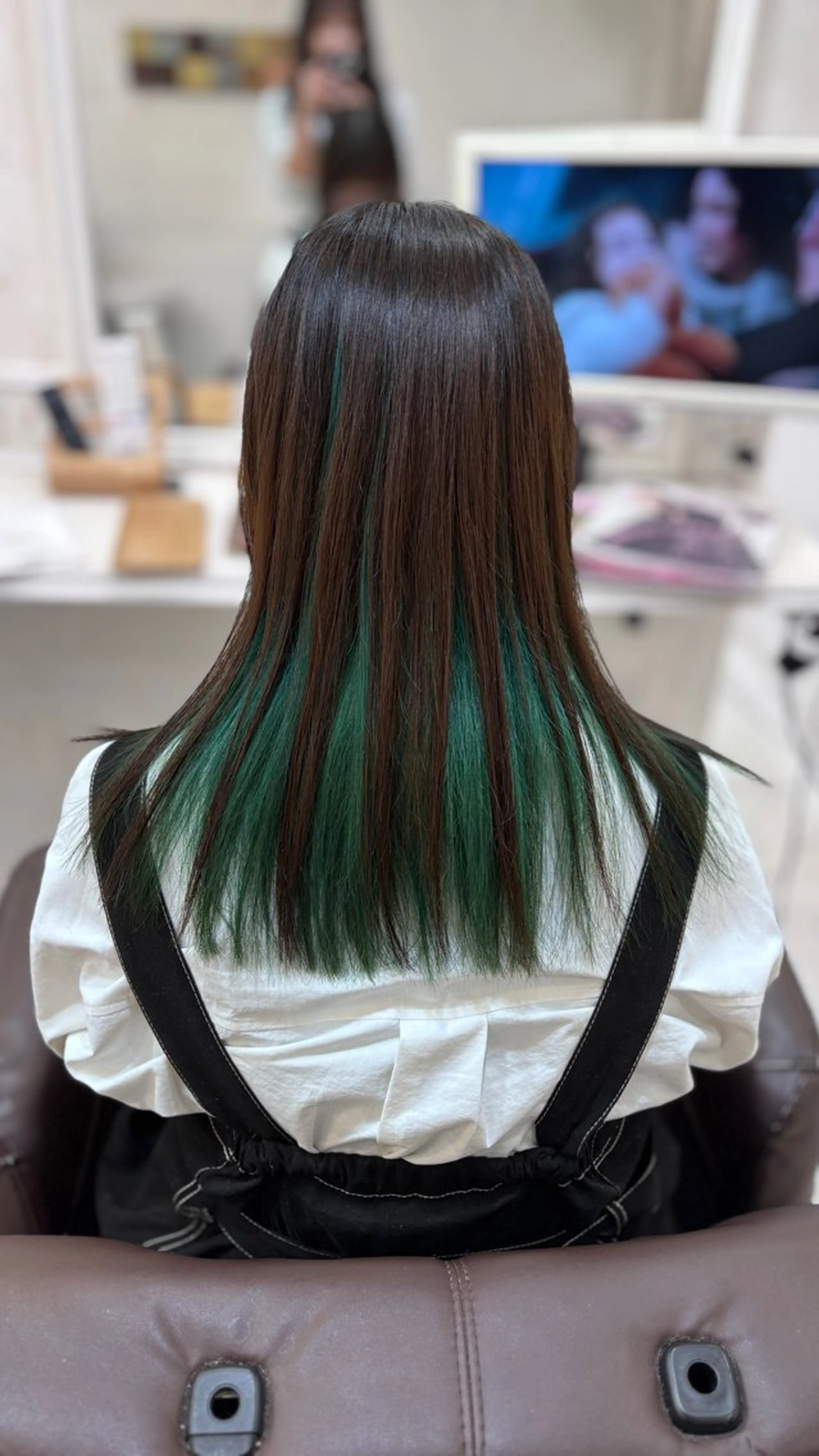 カラー ブリーチ インナーカラー カット ヘアカラー トリートメント 🫧Shanti🫧 ばんだいのヘアスタイル