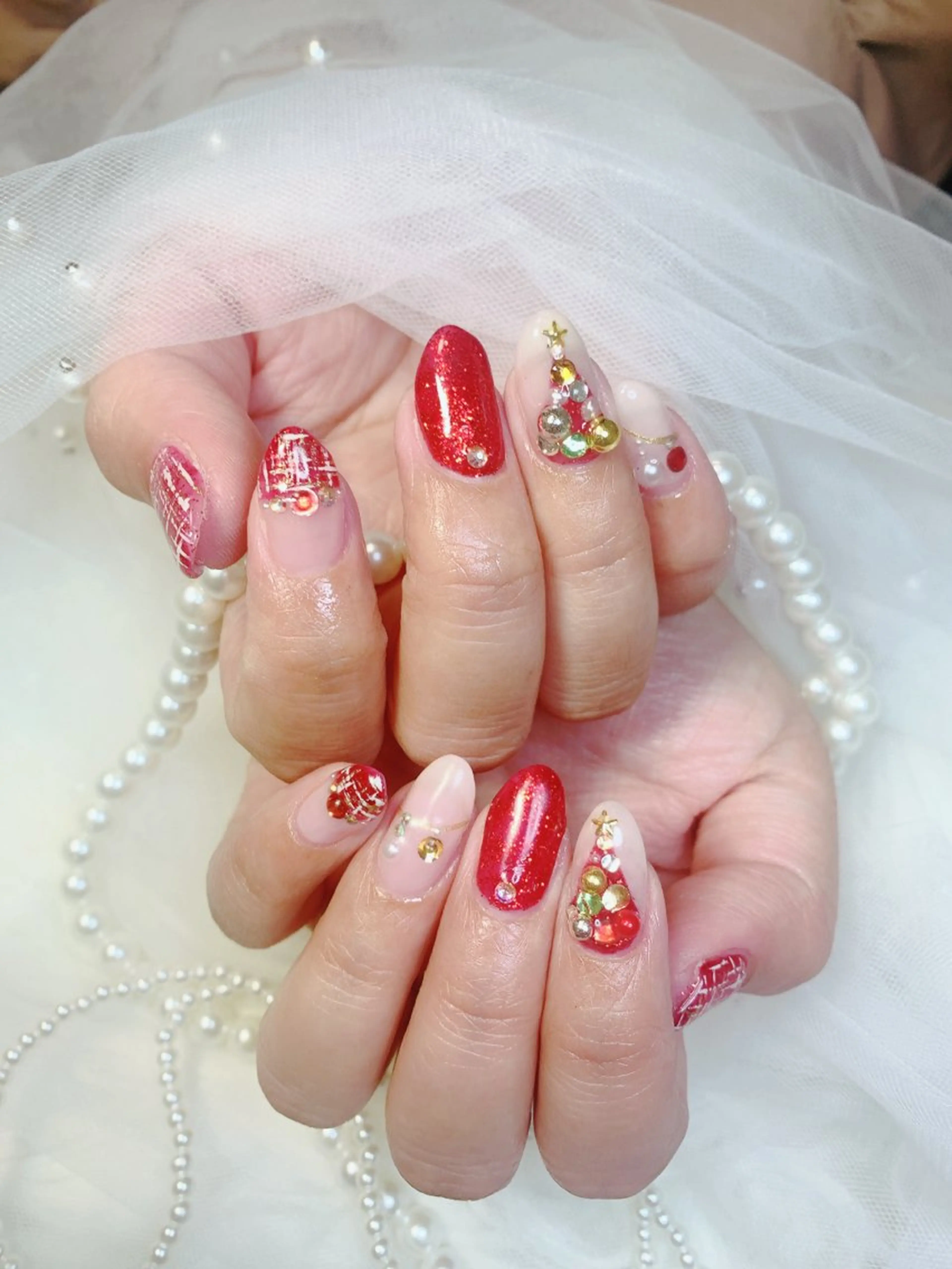 ネイル 高島 夏海のネイルデザイン