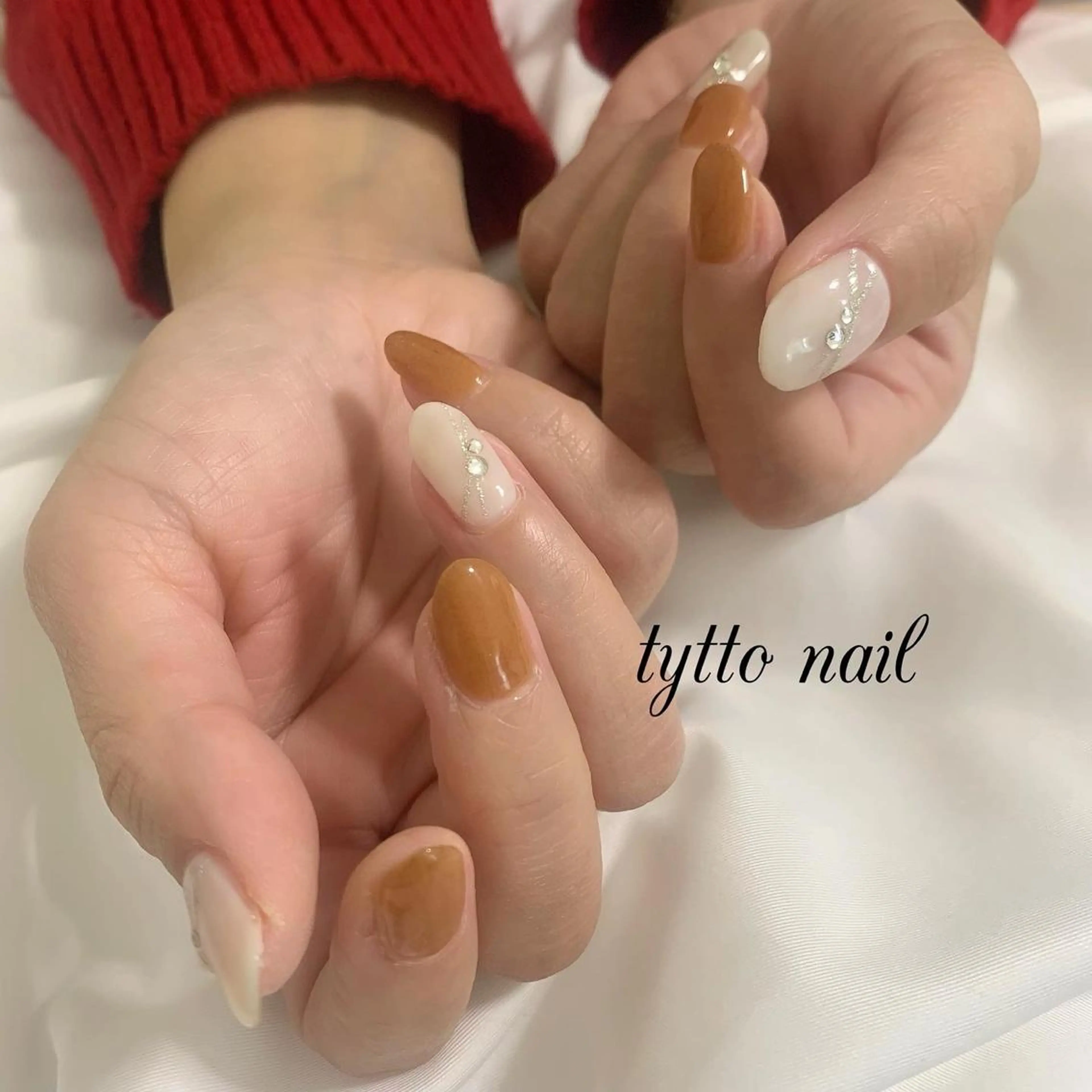 ネイル キラキラネイル ニュアンスネイル オフィスネイル シンプルネイル 冬ネイル ハンドネイル tytto nail ❤︎‪‪eri‪‪のネイルデザイン