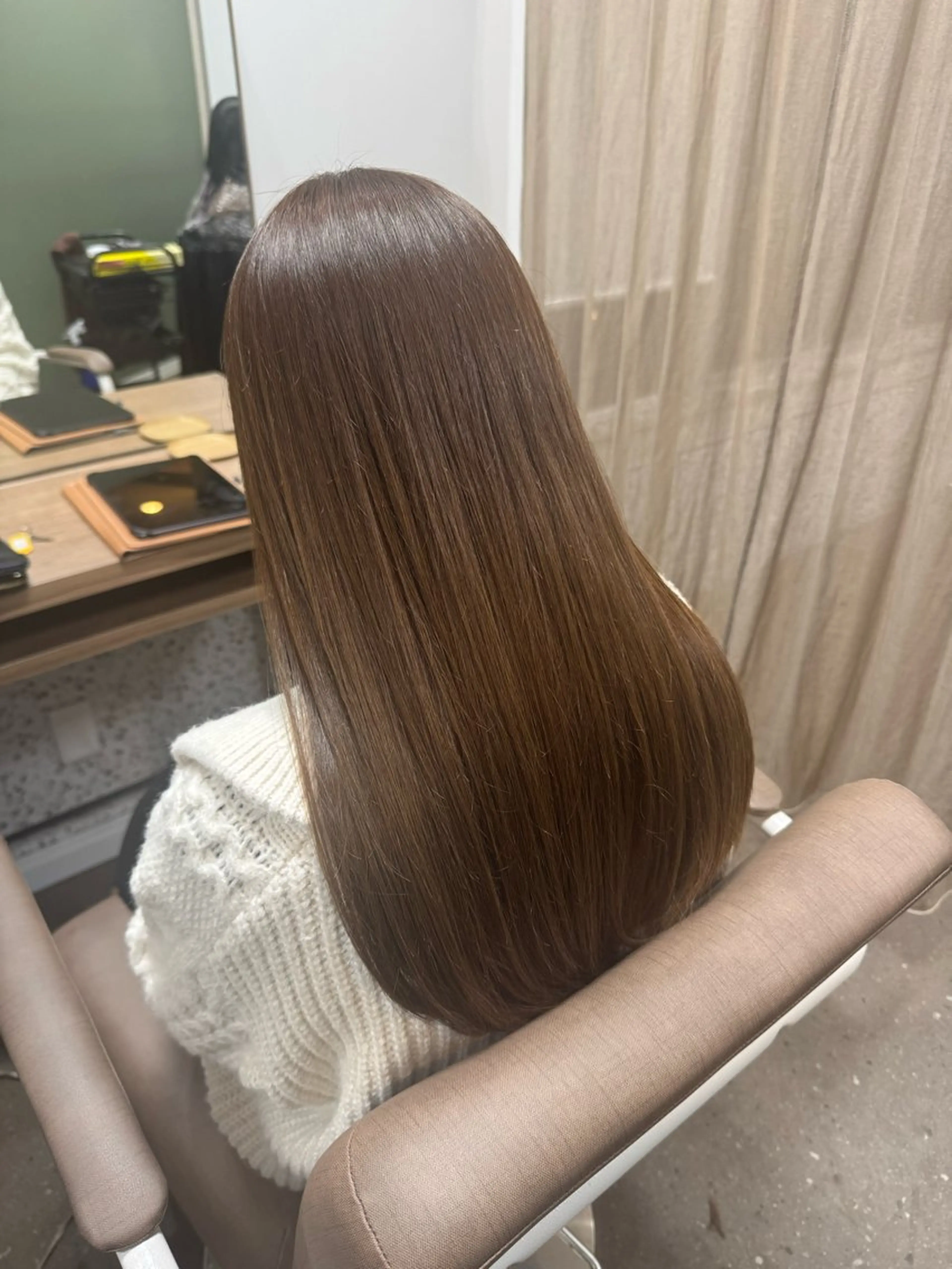 セミロング カット ヘアカラー トリートメント TELAHAIR 副店長 永田のヘアスタイル