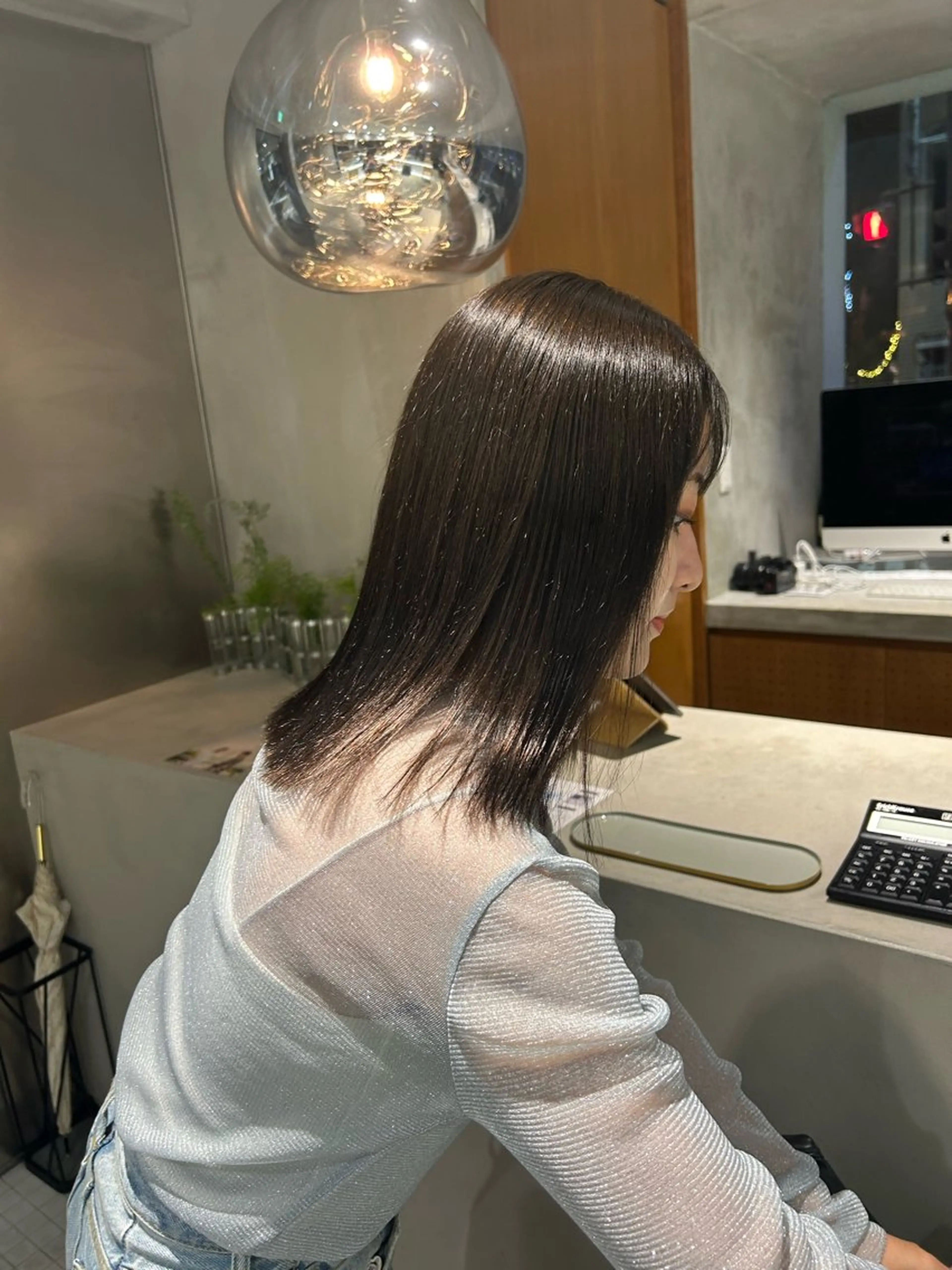 ミディアム カラー ・ nanokaのヘアスタイル