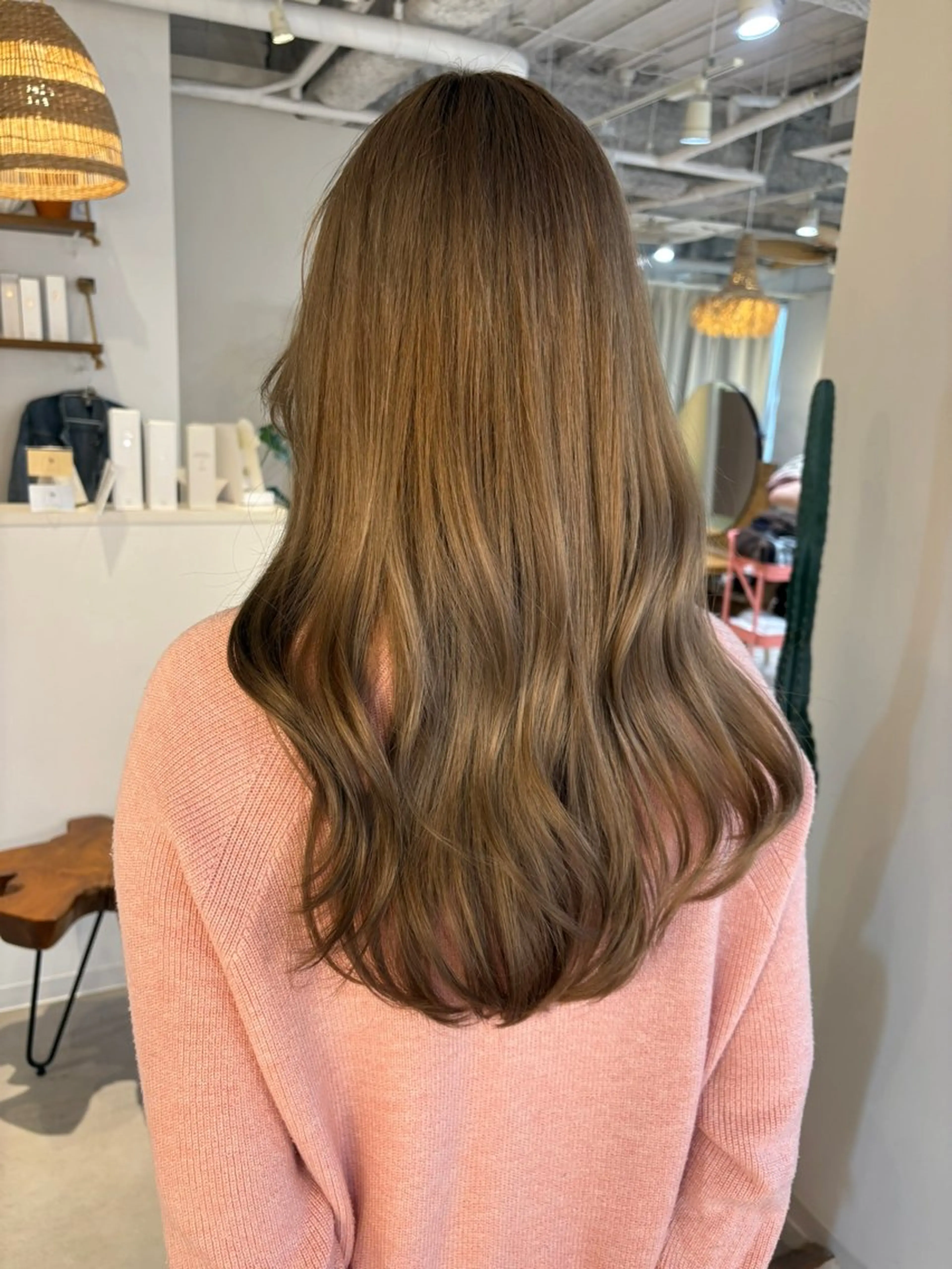 ロング ココルアナ 豊中美容室のヘアスタイル