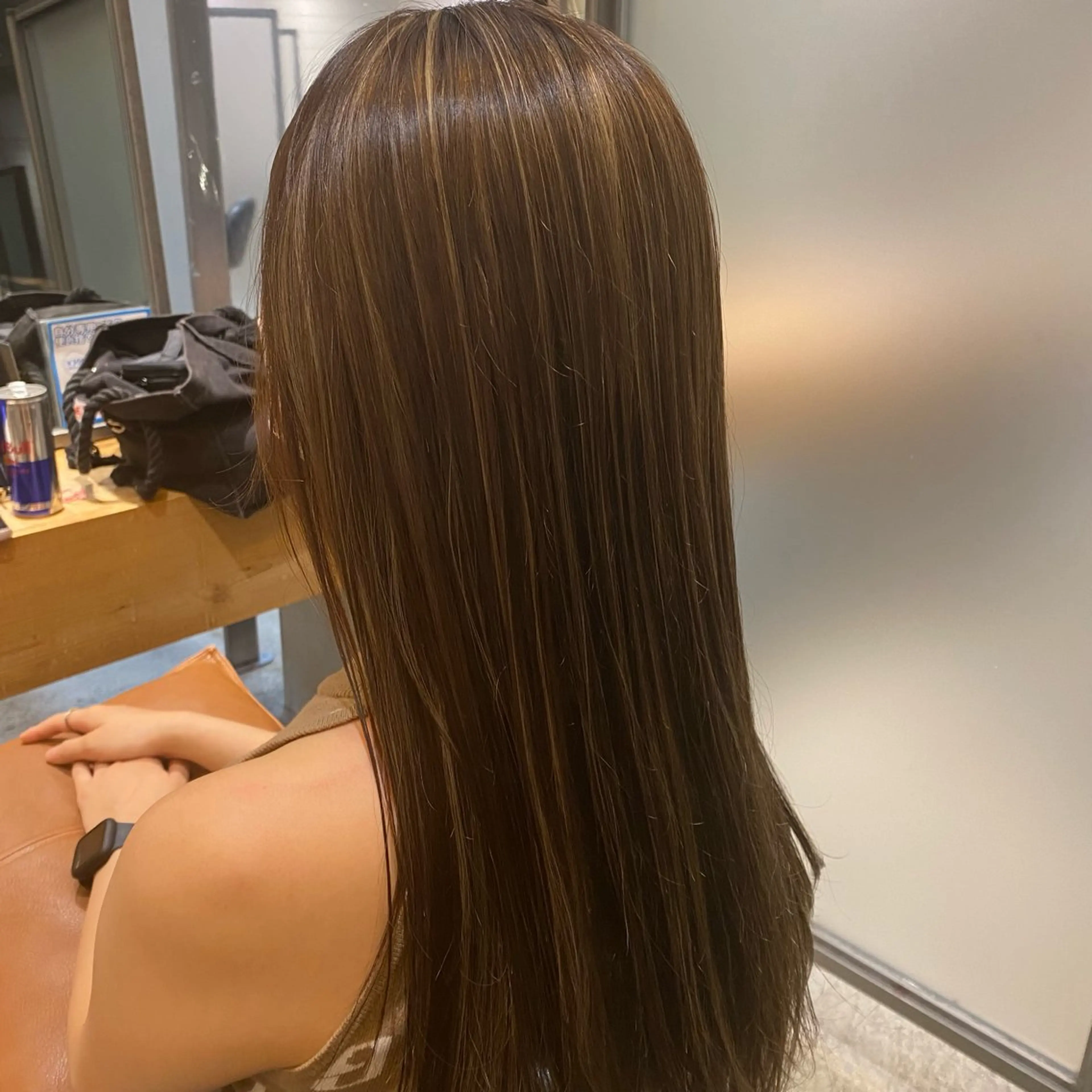 ロング カラー 山口 智也のヘアスタイル