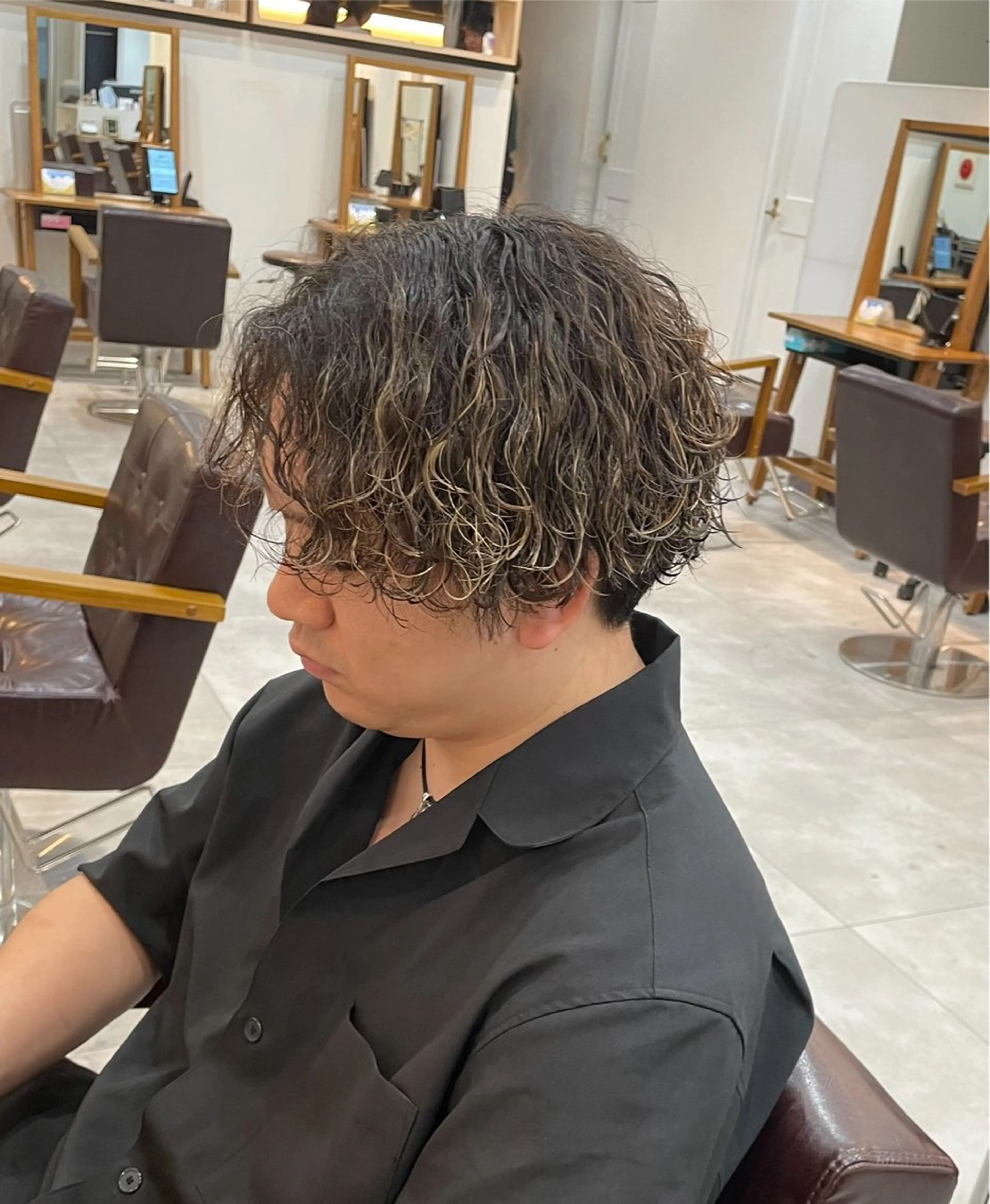 パーマ ボブ 髪質改善 スパイラルパーマ カット パーマ ヘッドスパ ヘアセット 『最新ヘア・髪革命』 🐬YUYA🐬のヘアスタイル