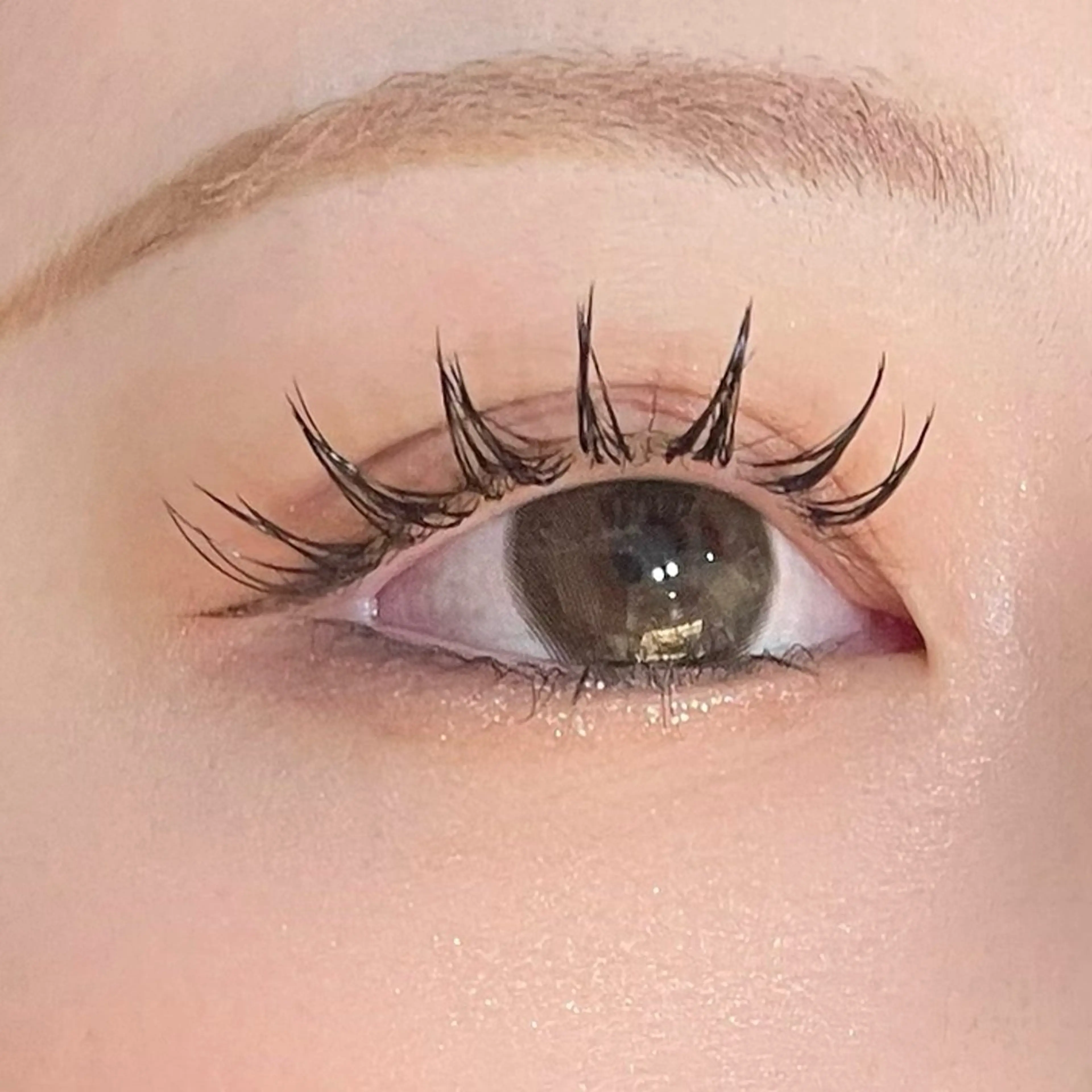 マツエク・マツパ バインドロック 束感まつ毛 フラットラッシュ 韓国風マツエク パリジェンヌラッシュリフト loa🦋/幸町店/ 賀谷佳美のマツエク・マツパデザイン