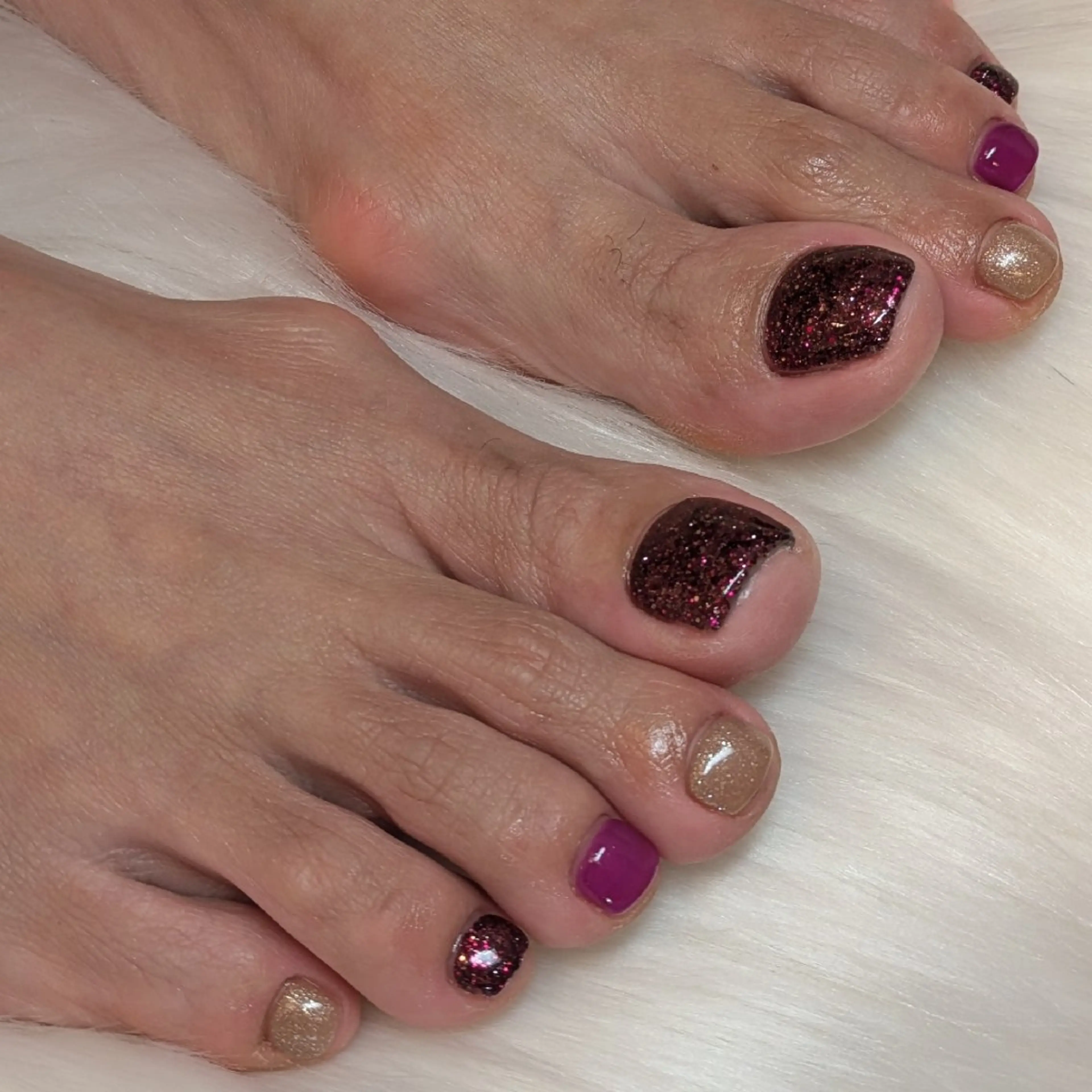 ネイル フットネイル ジェヌインネイル 河内のネイルデザイン