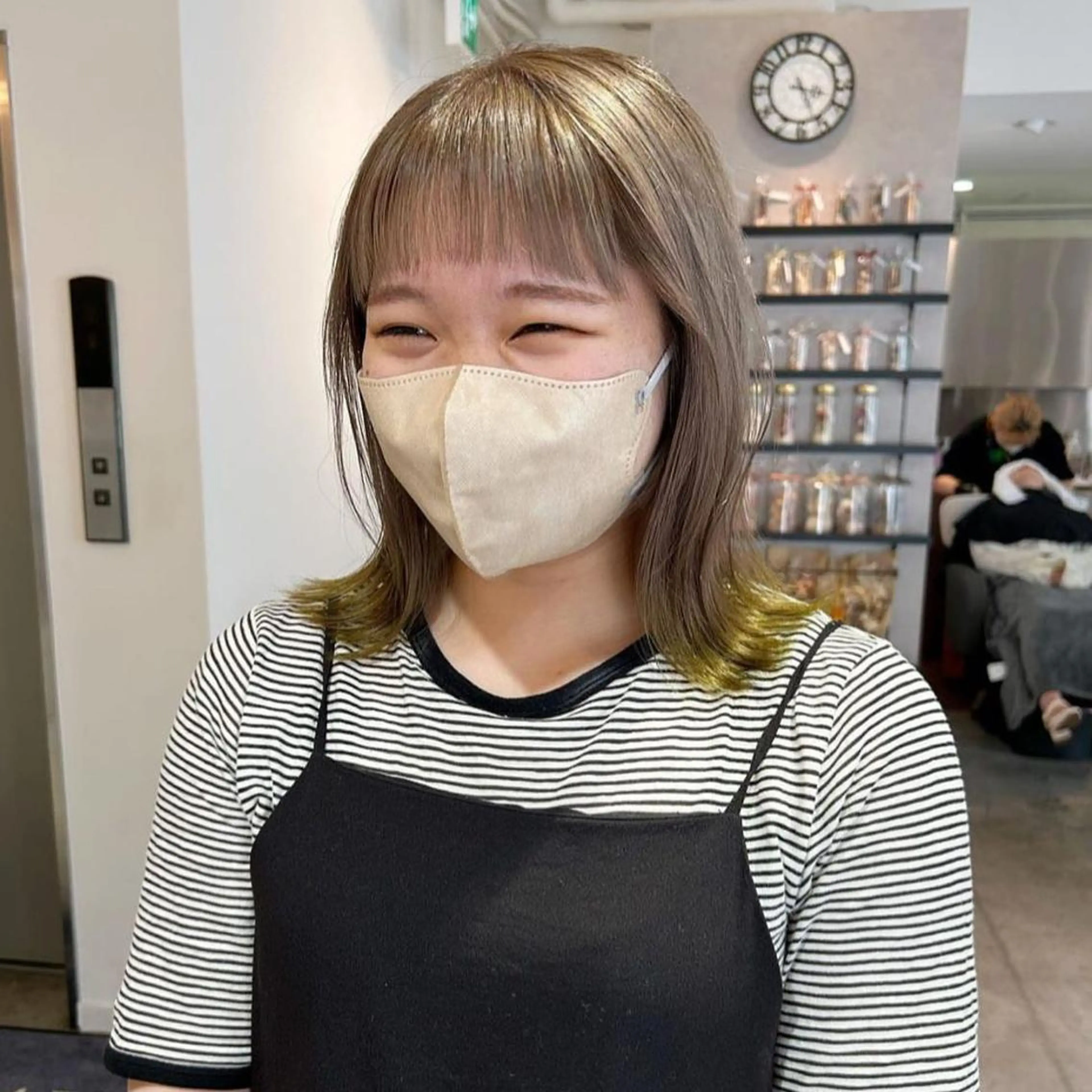 【100%ケアブリーチ使用】ハイライトorインナーカラー+カット+インプライム2ステップトリートメントの写真