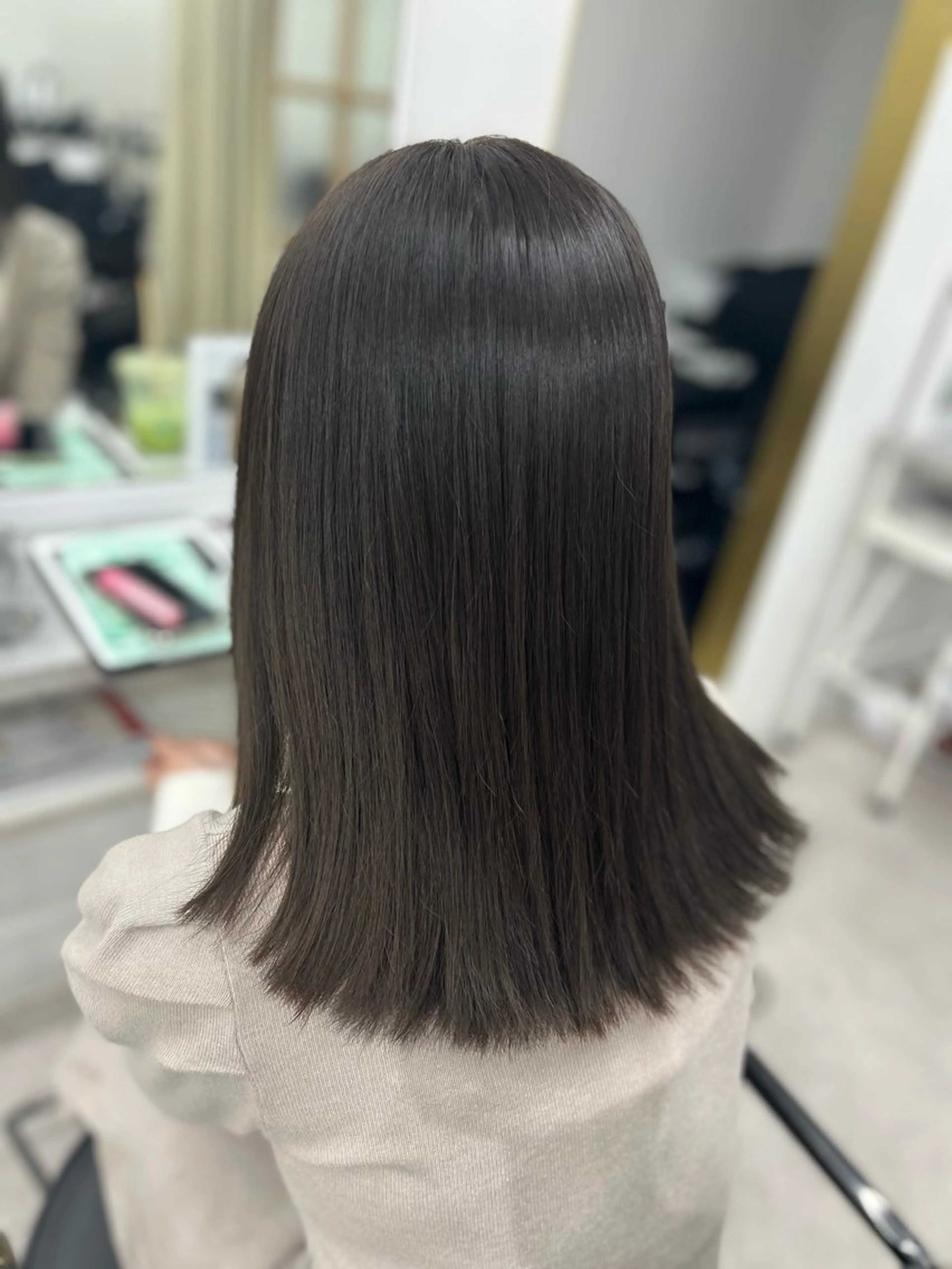 セミロング カラー 透明感カラー グレージュ イルミナカラー 🫧ぷる艶カラー🫧 Yuubi🦩のヘアスタイル