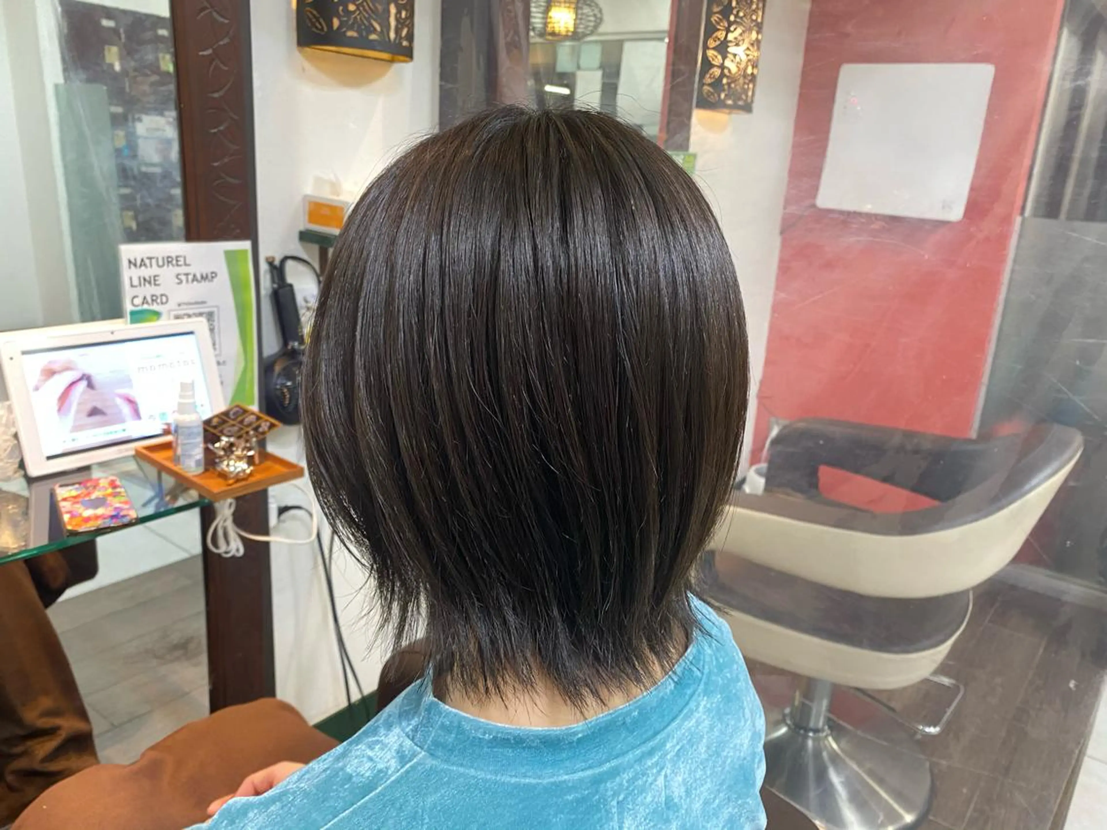 ミディアム NATUREL 本田風のヘアスタイル