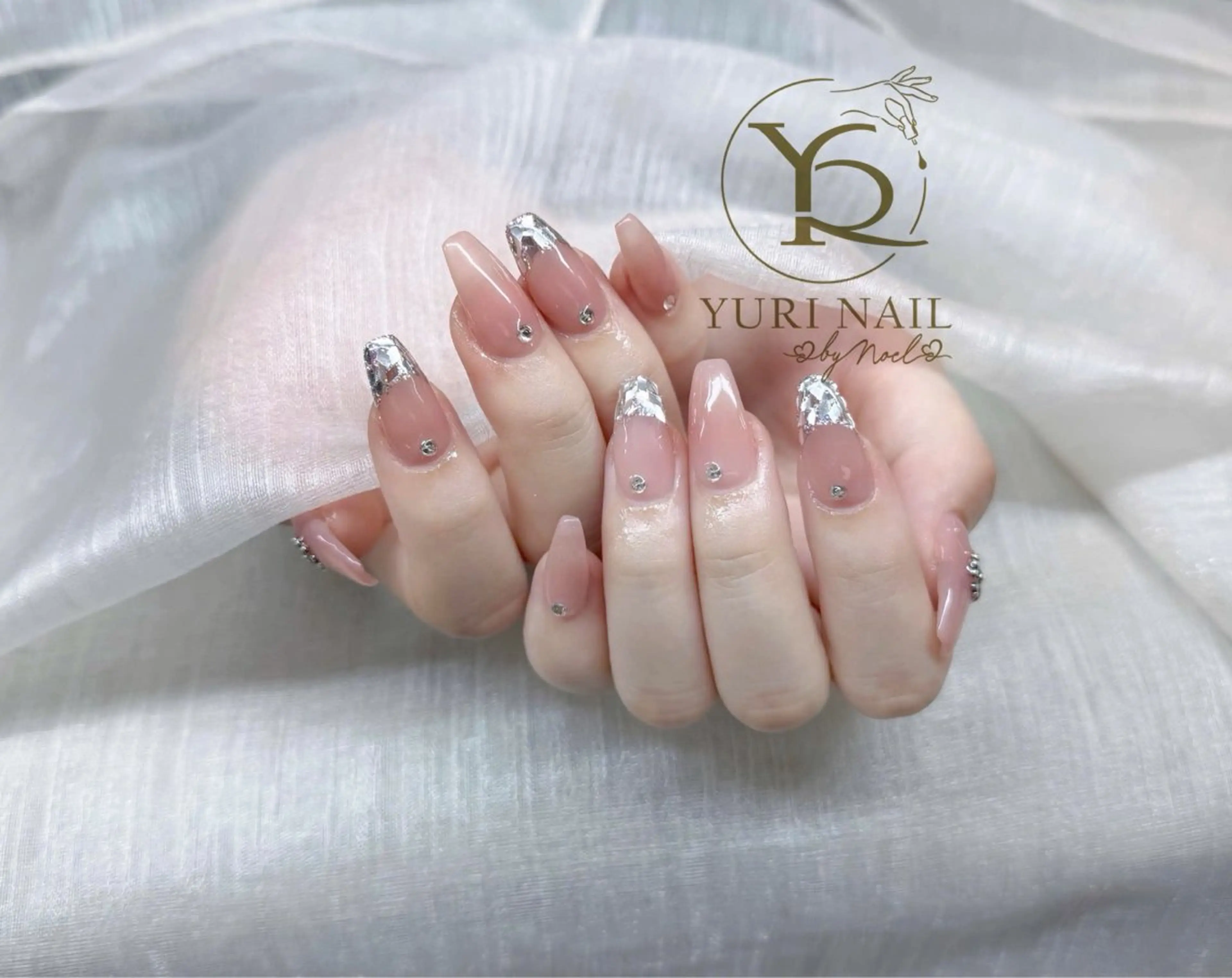 ネイル ハンドネイル フットネイル ハンドケア YURI Nail Narita所属・YURI Nail NARITAのネイルデザイン