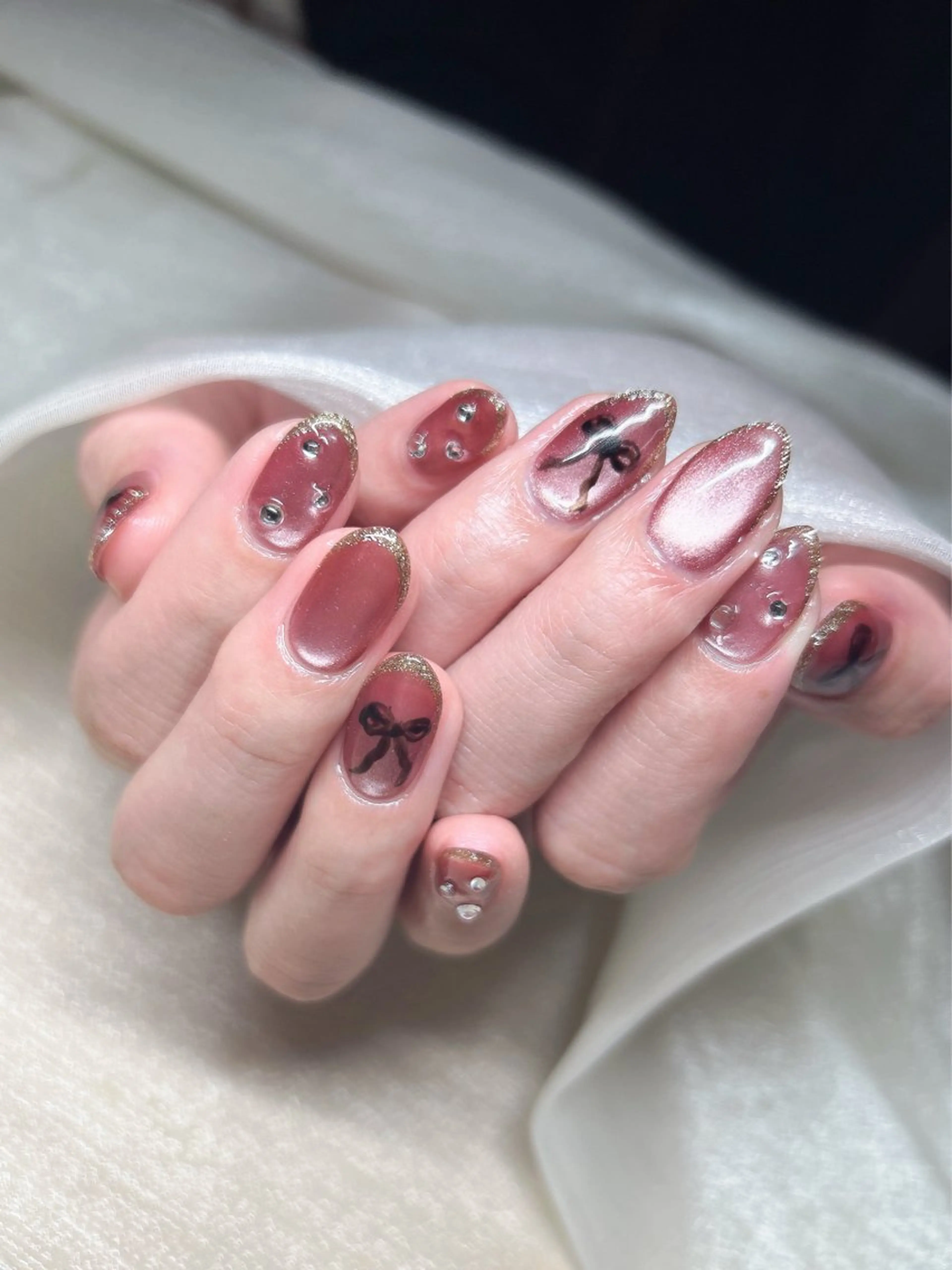 ネイル アートネイル フレンチネイル マグネットネイル LUKA NAILのネイルデザイン